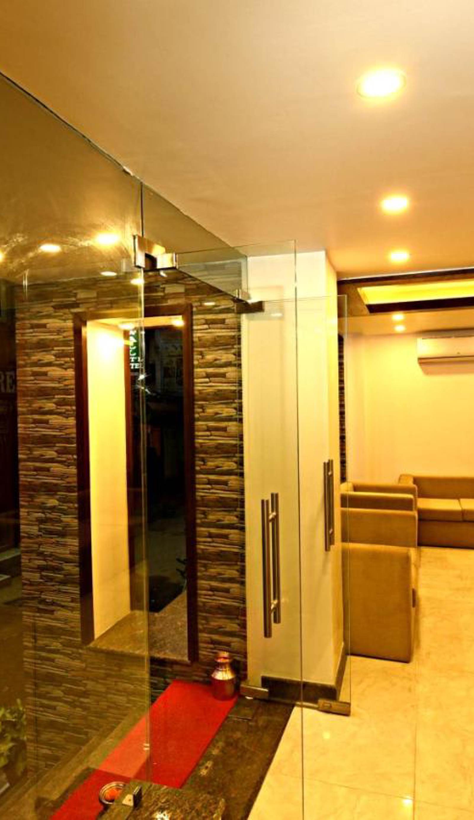 The Milestone Hotel