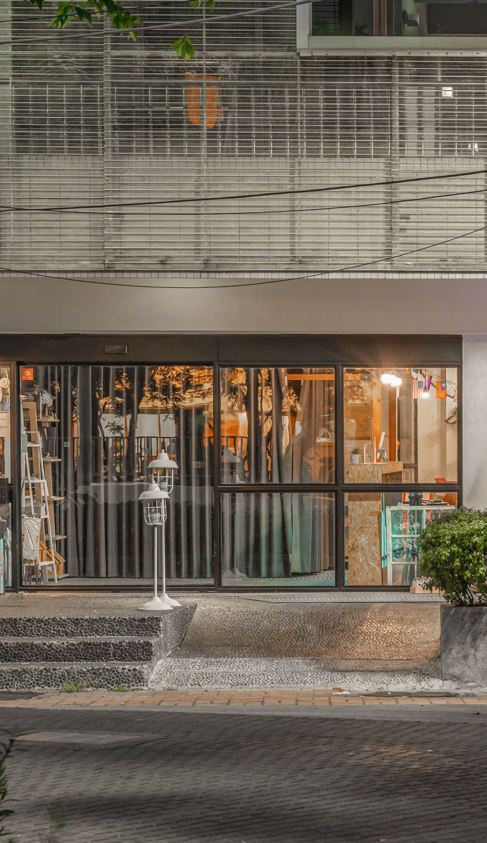 Light Hostel Tainan