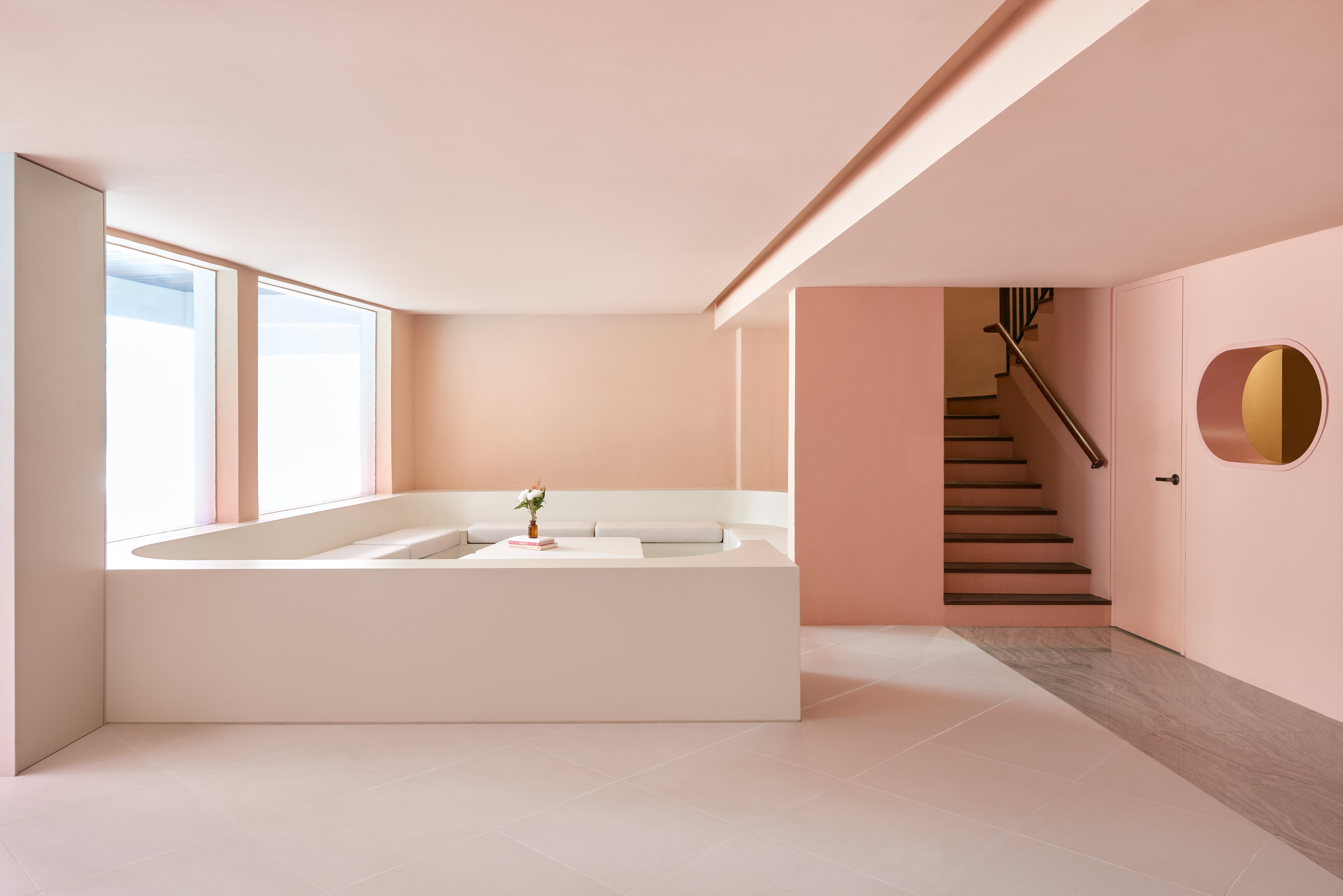 KINN Capsule: HER Space (Female Only)