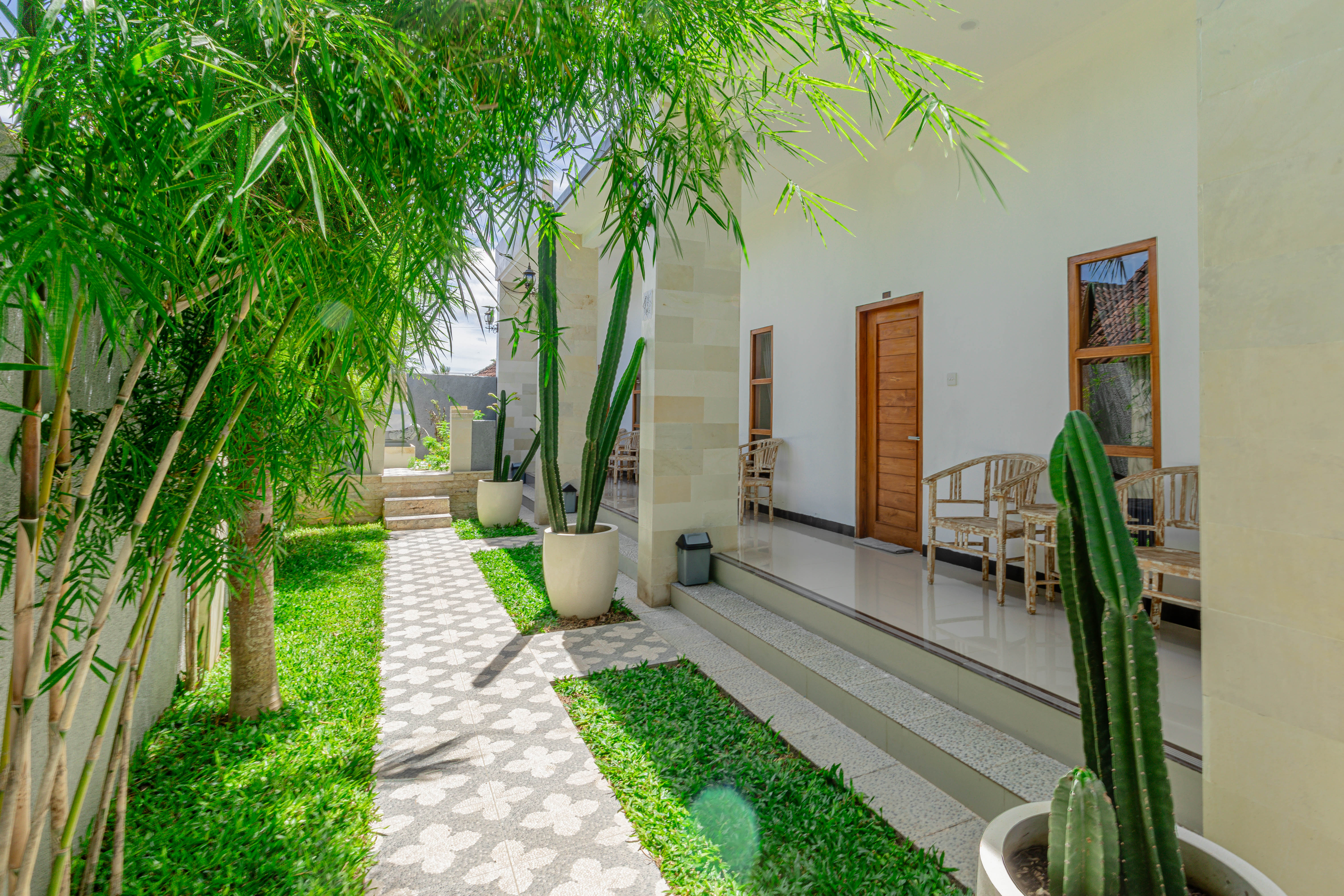 Seven Angels Villa and Hostel