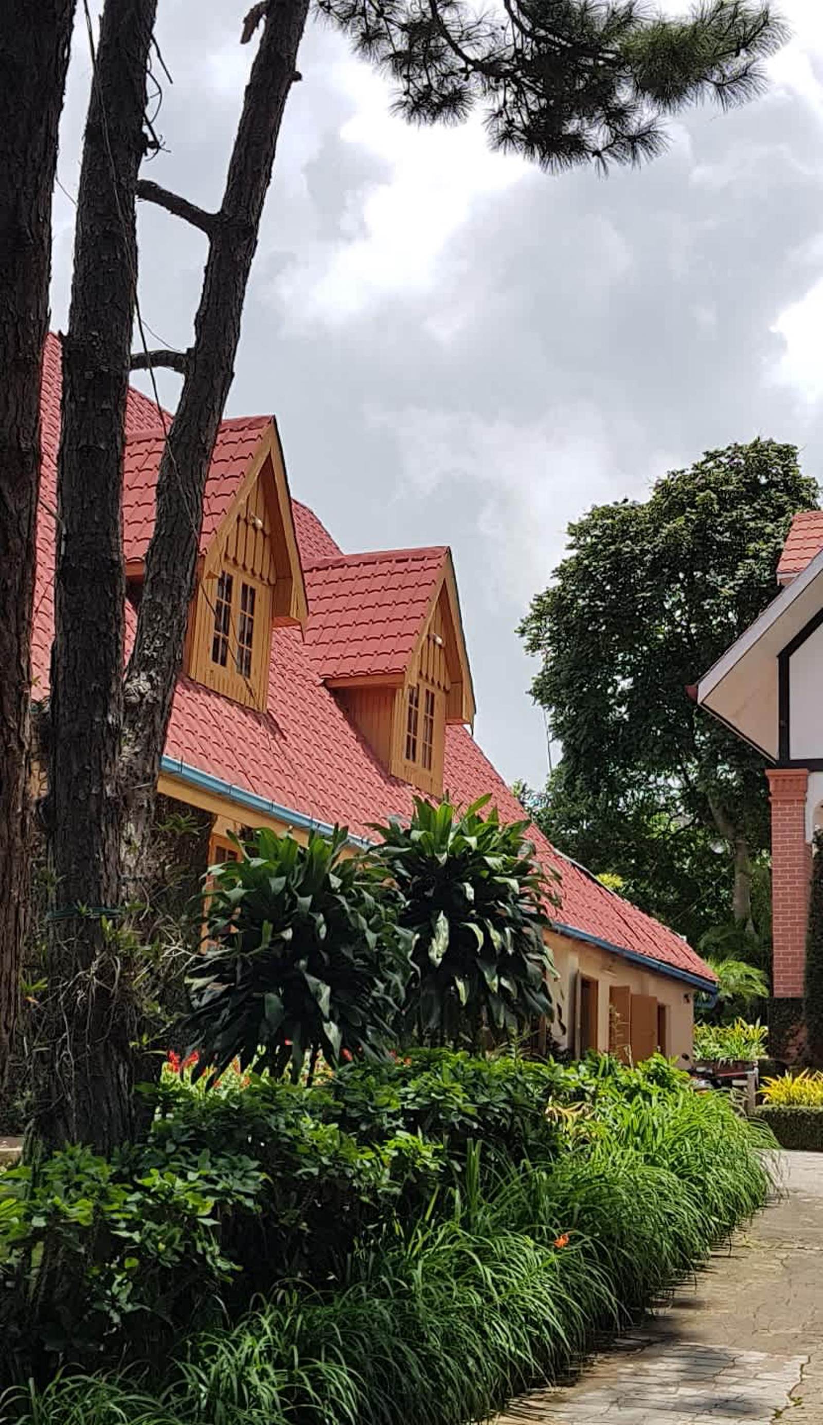Hillock Villa