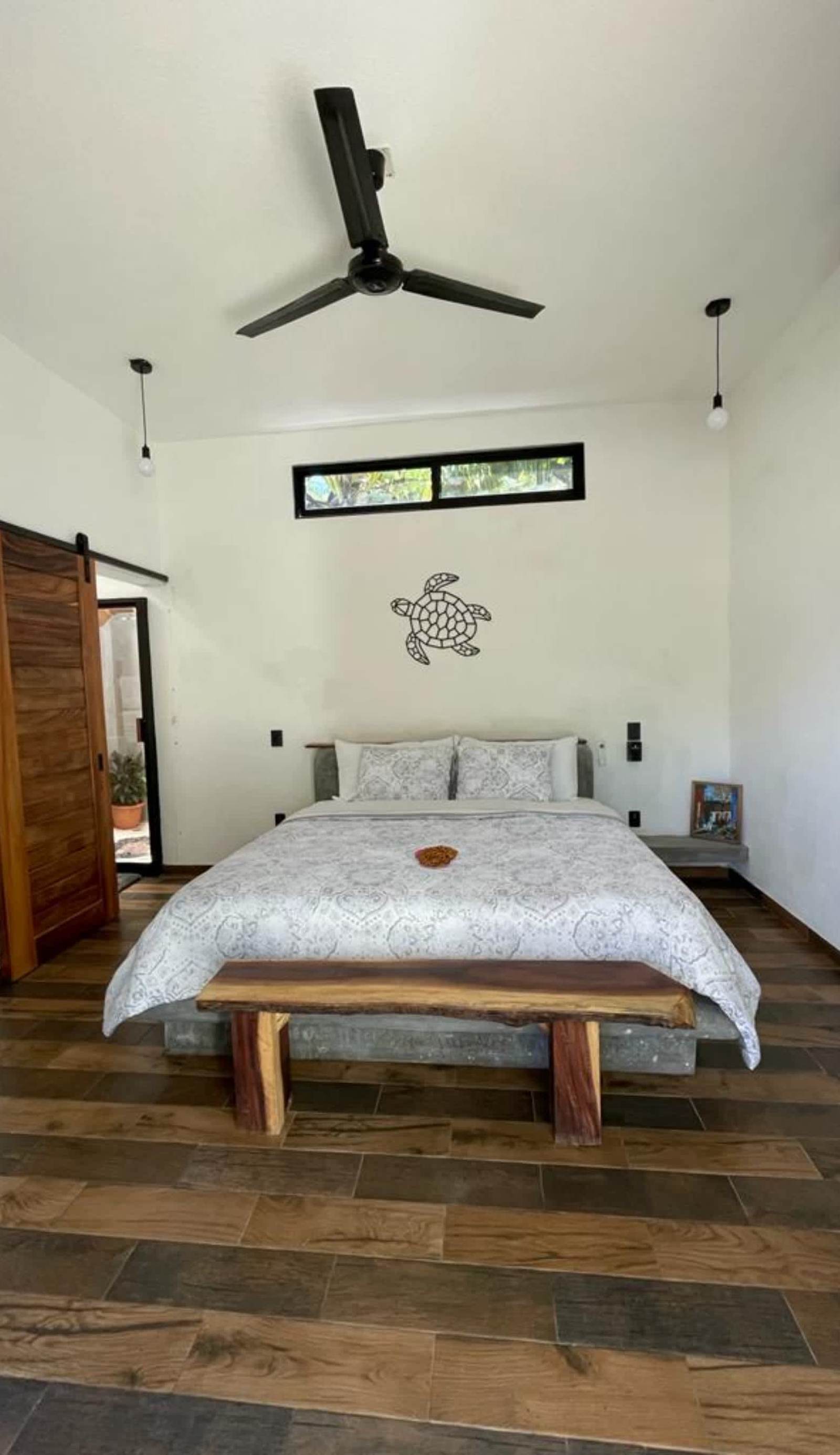 Hostel Flakos