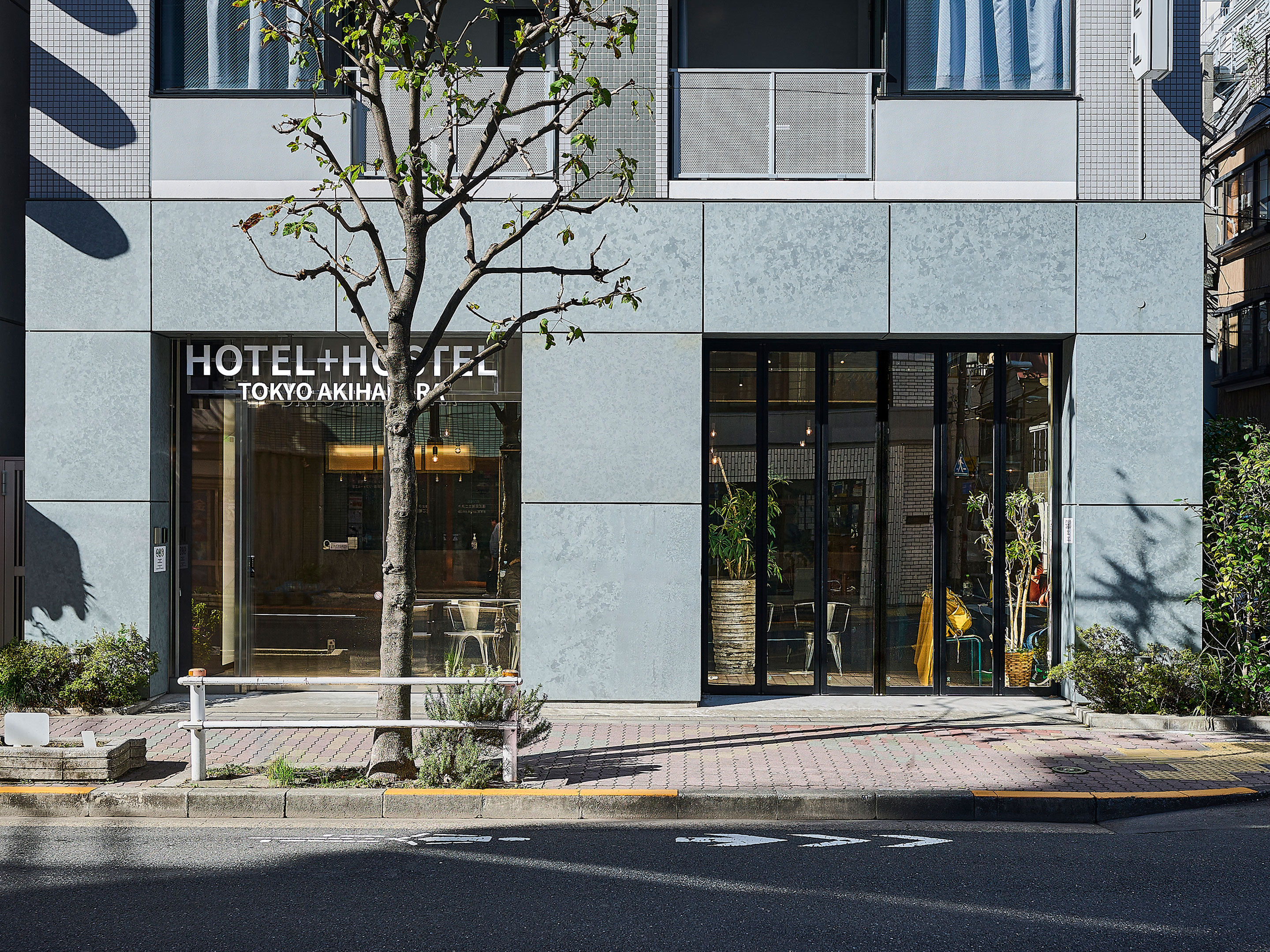 Hotel + Hostel TOKYO AKIHABARA
