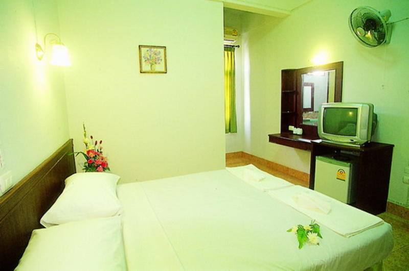 Thaksin Grand Home Hostel in krabi town