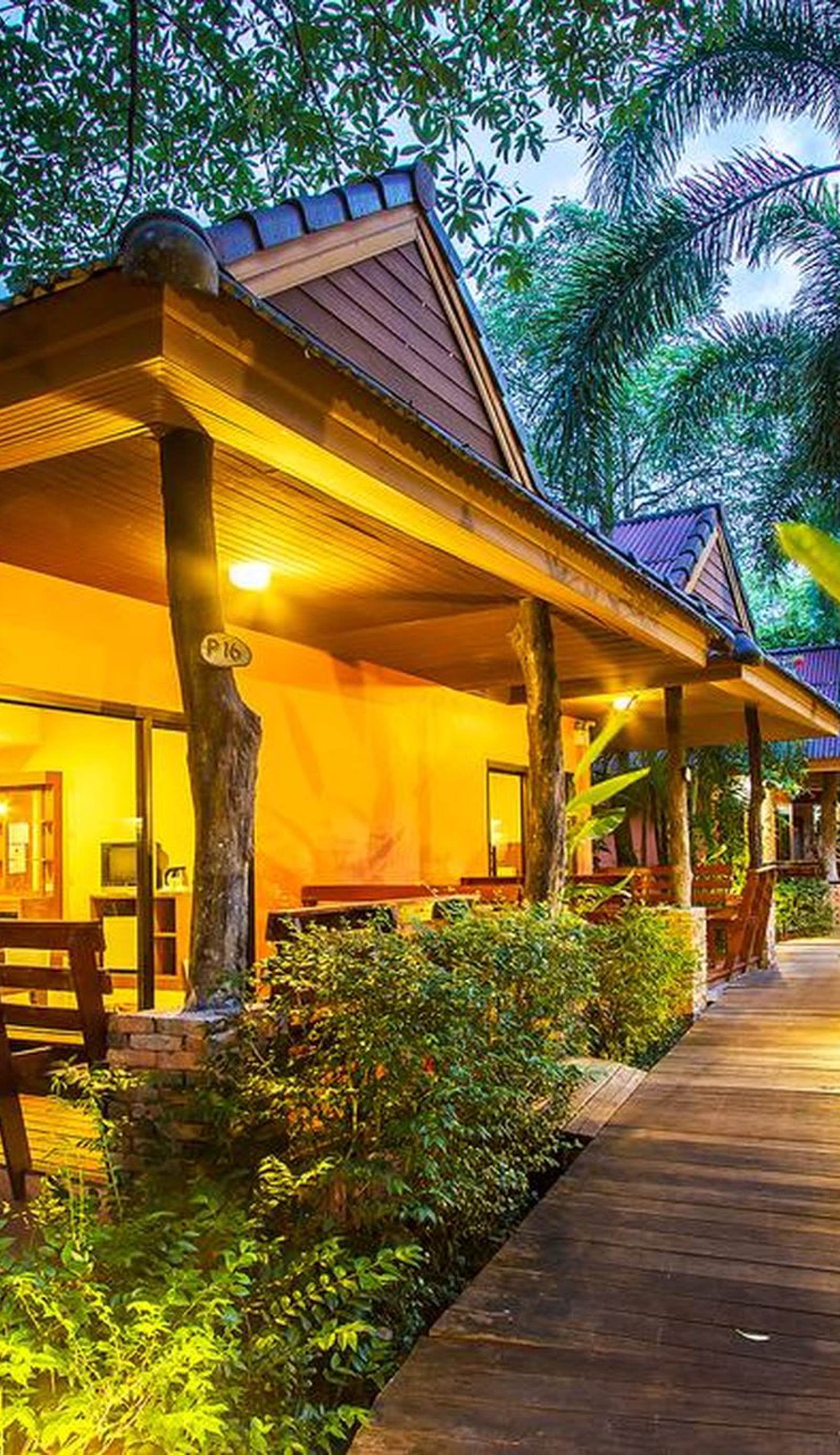 Sunda Resort