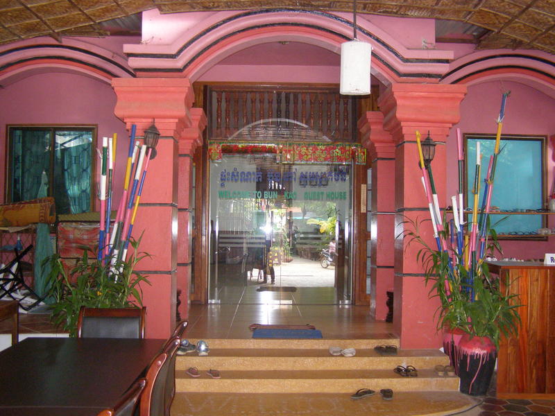 Bun Kao Guest House