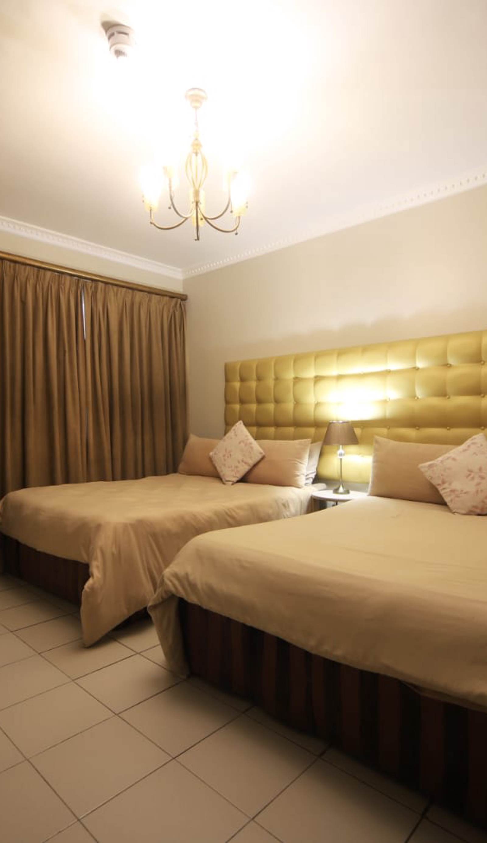 Savoy Lodge