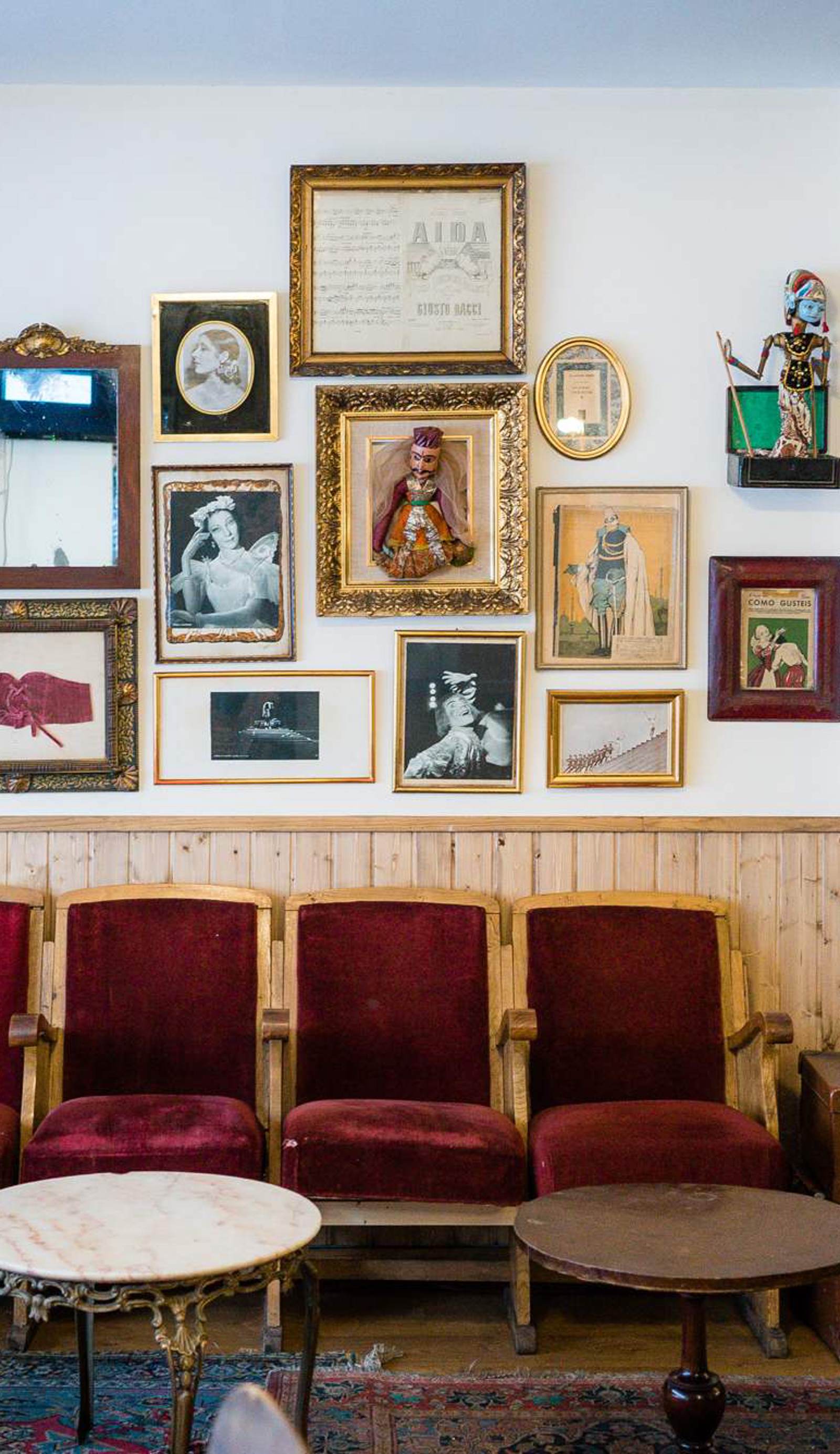 Pars Teatro hostel