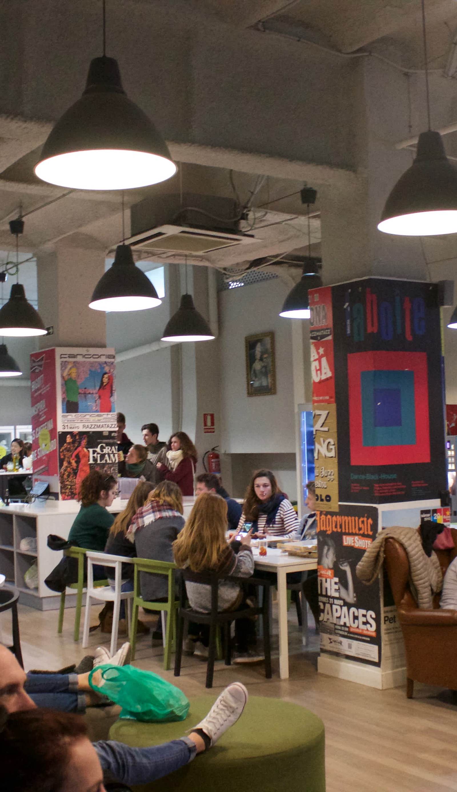 Hola Hostel Eixample