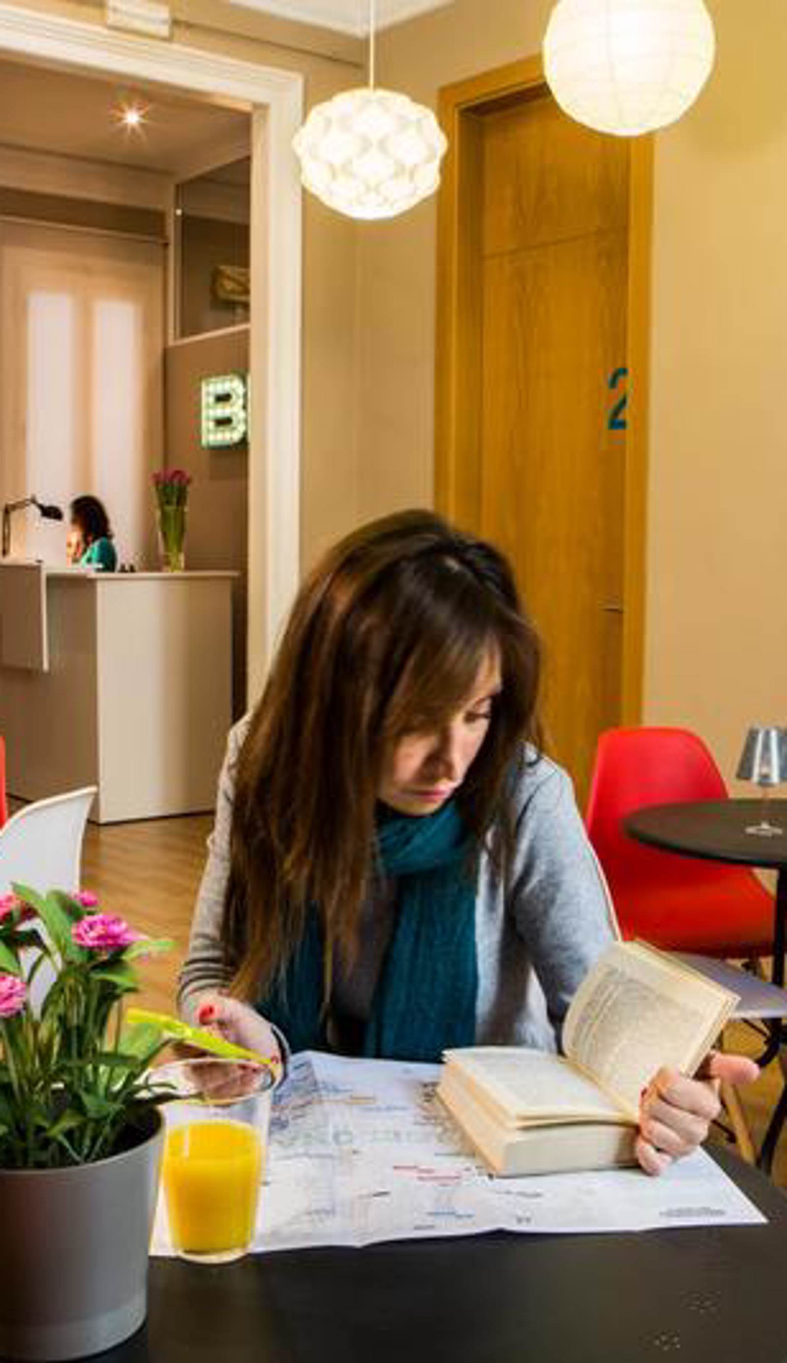 Born Barcelona Hostel