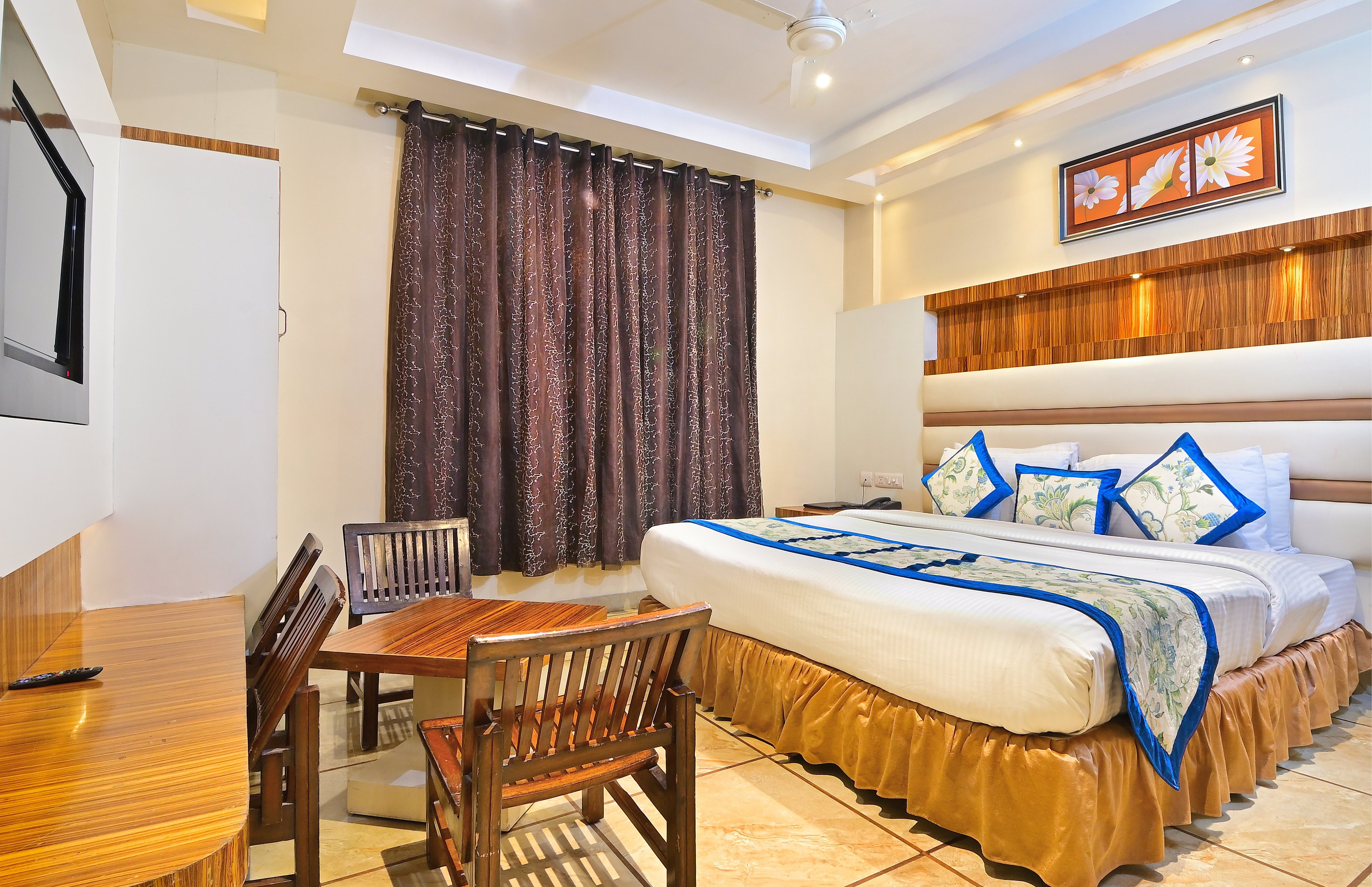 Hotel Hari Piorko Grand-2 Min from New Delhi Rail
