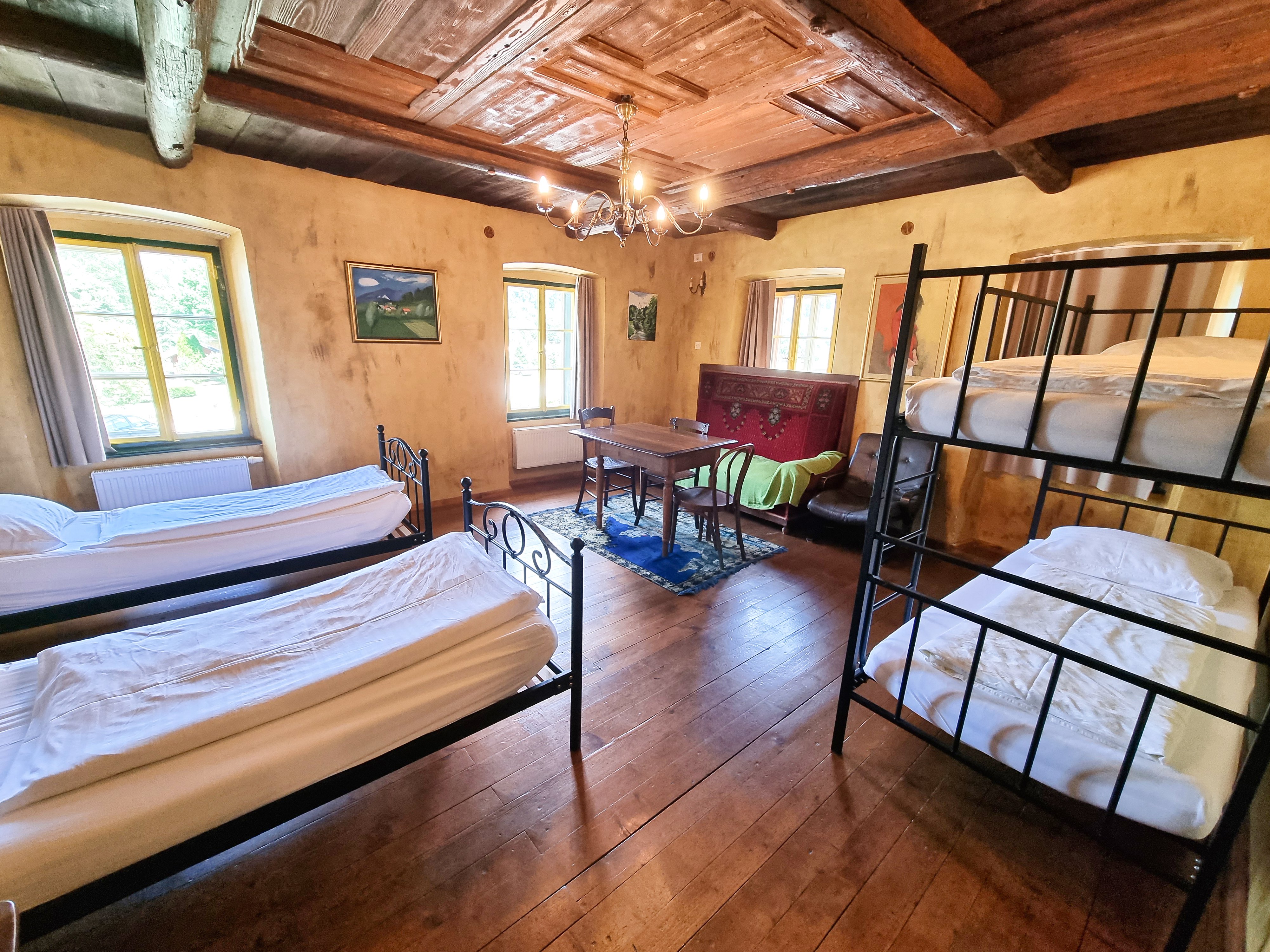 B&B and Hostel Pod Skalo