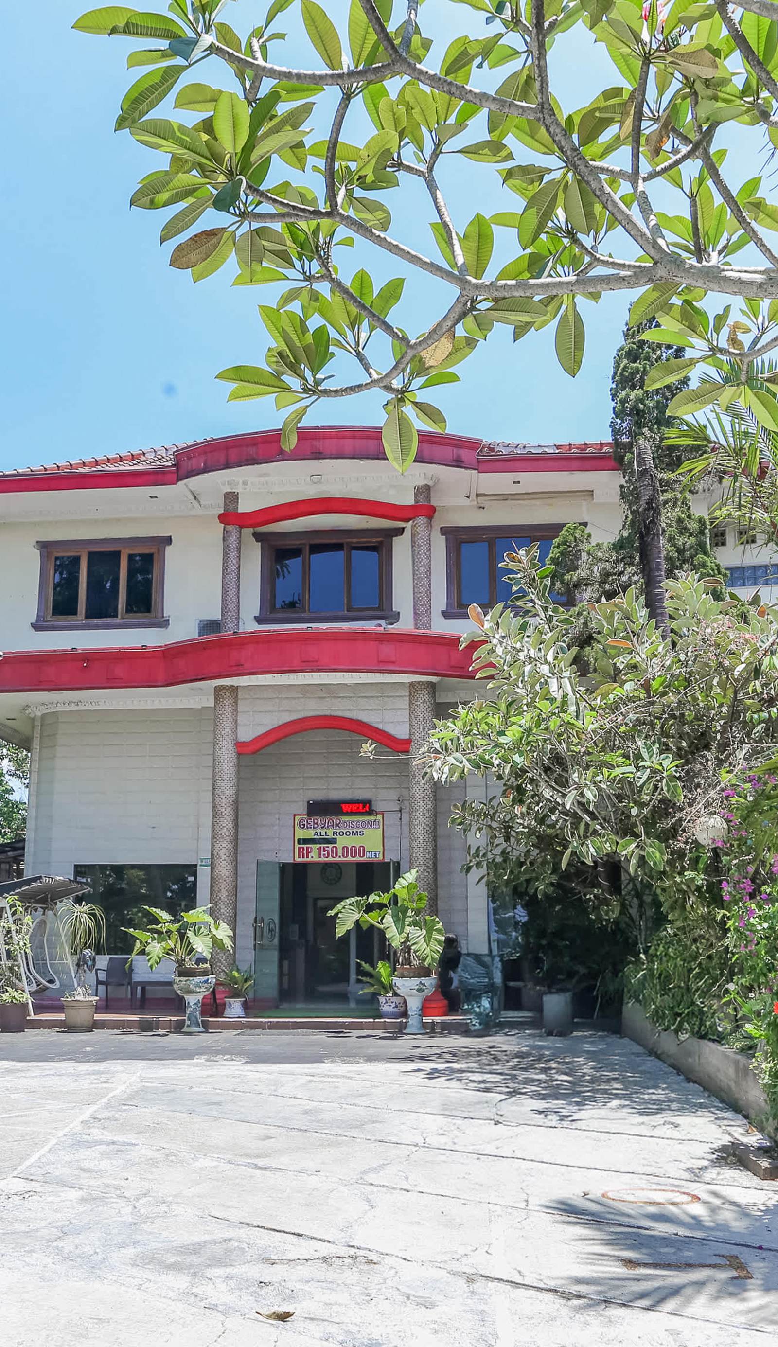 Capital O Hotel Andalus Cibogo Puncak