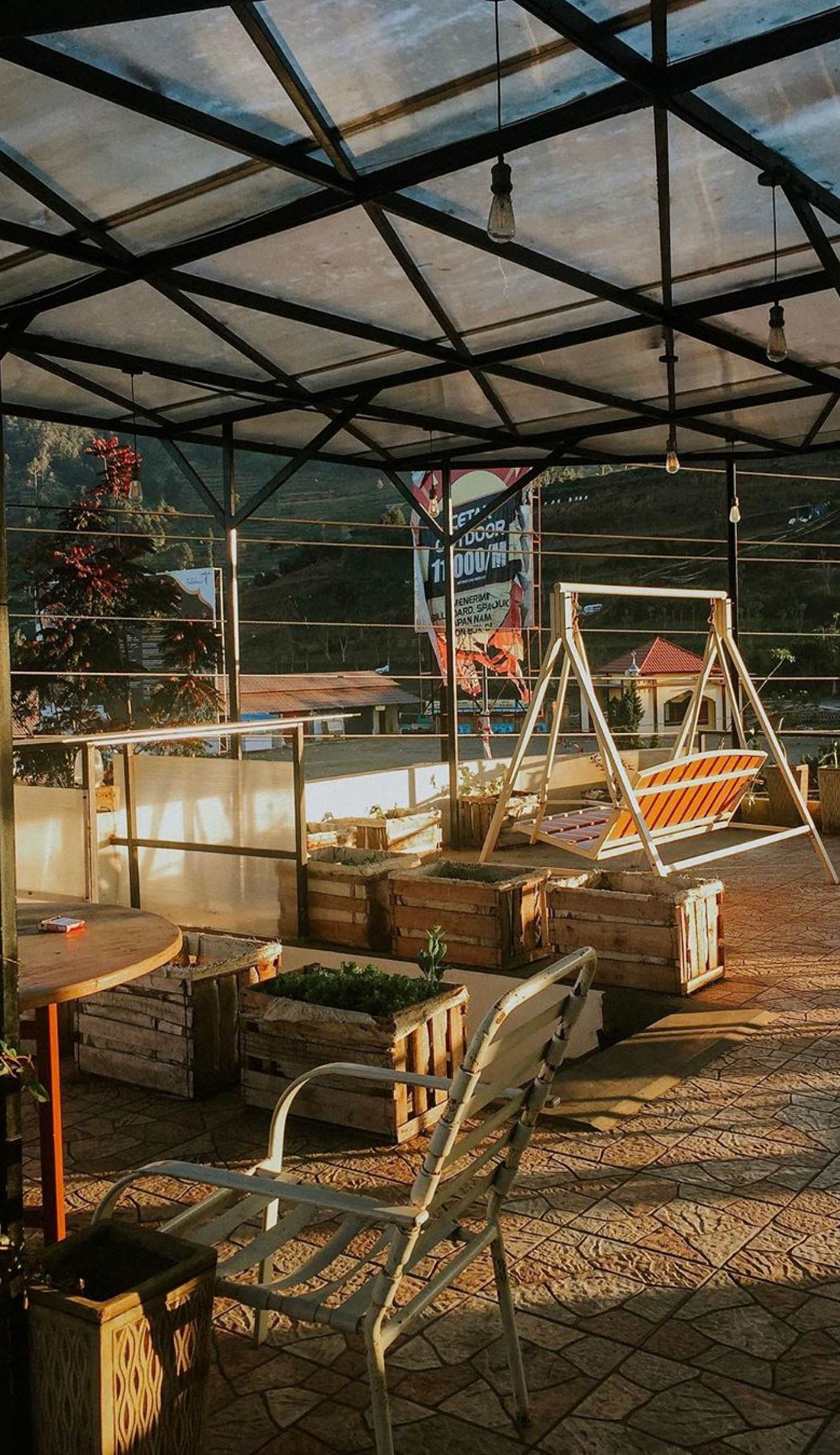 Tani Jiwo Hostel