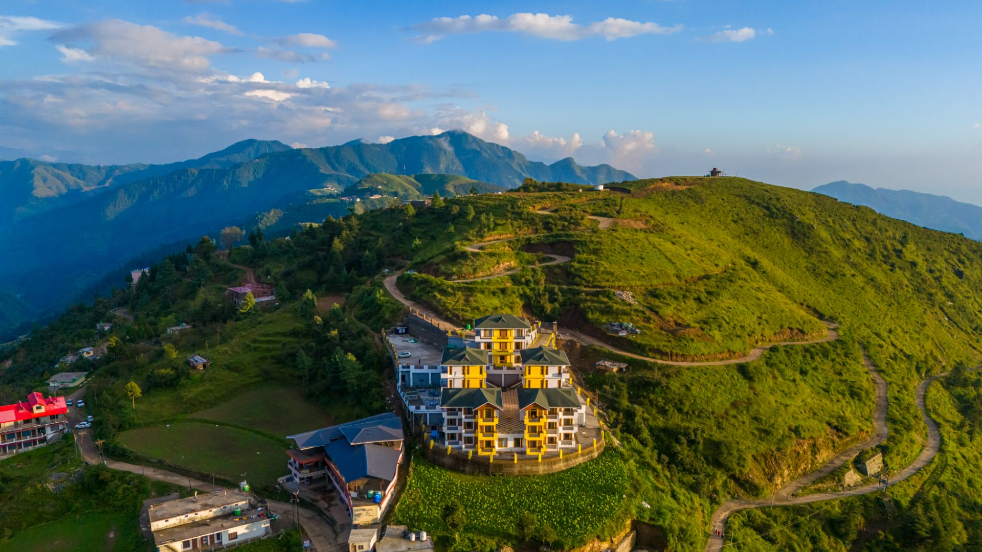 The Hosteller Chakrata