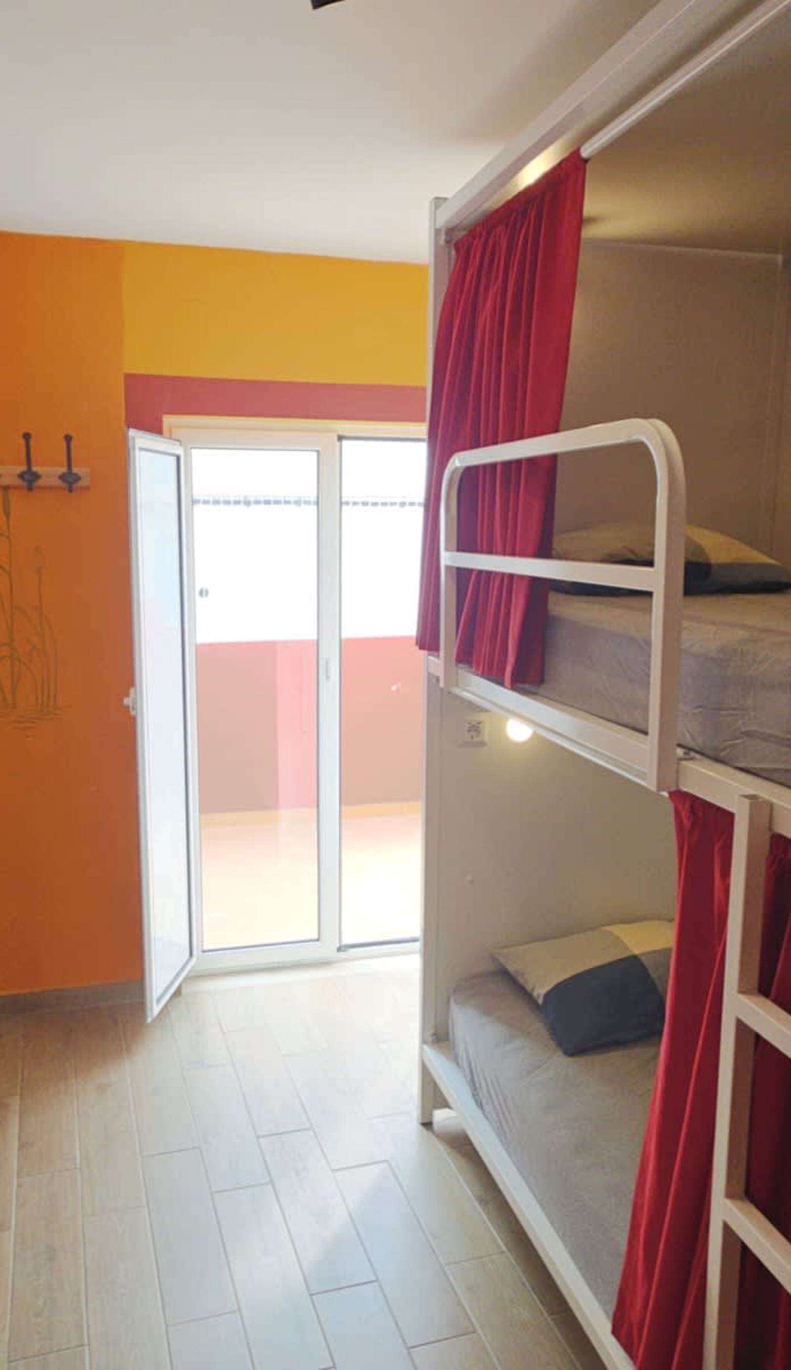 Cloud 9 Hostel