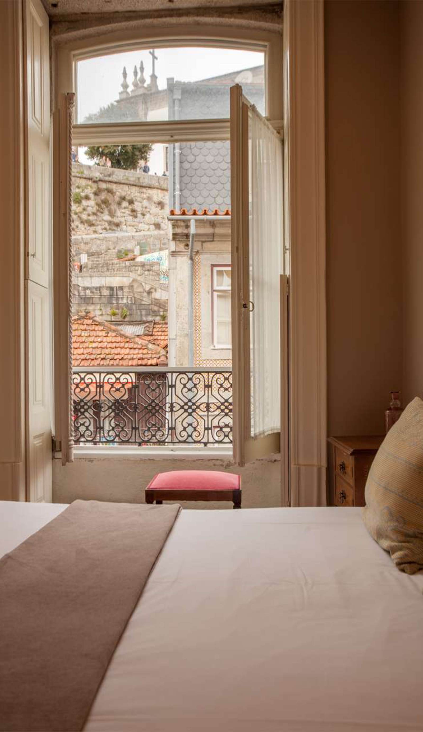 Being Porto Hostel