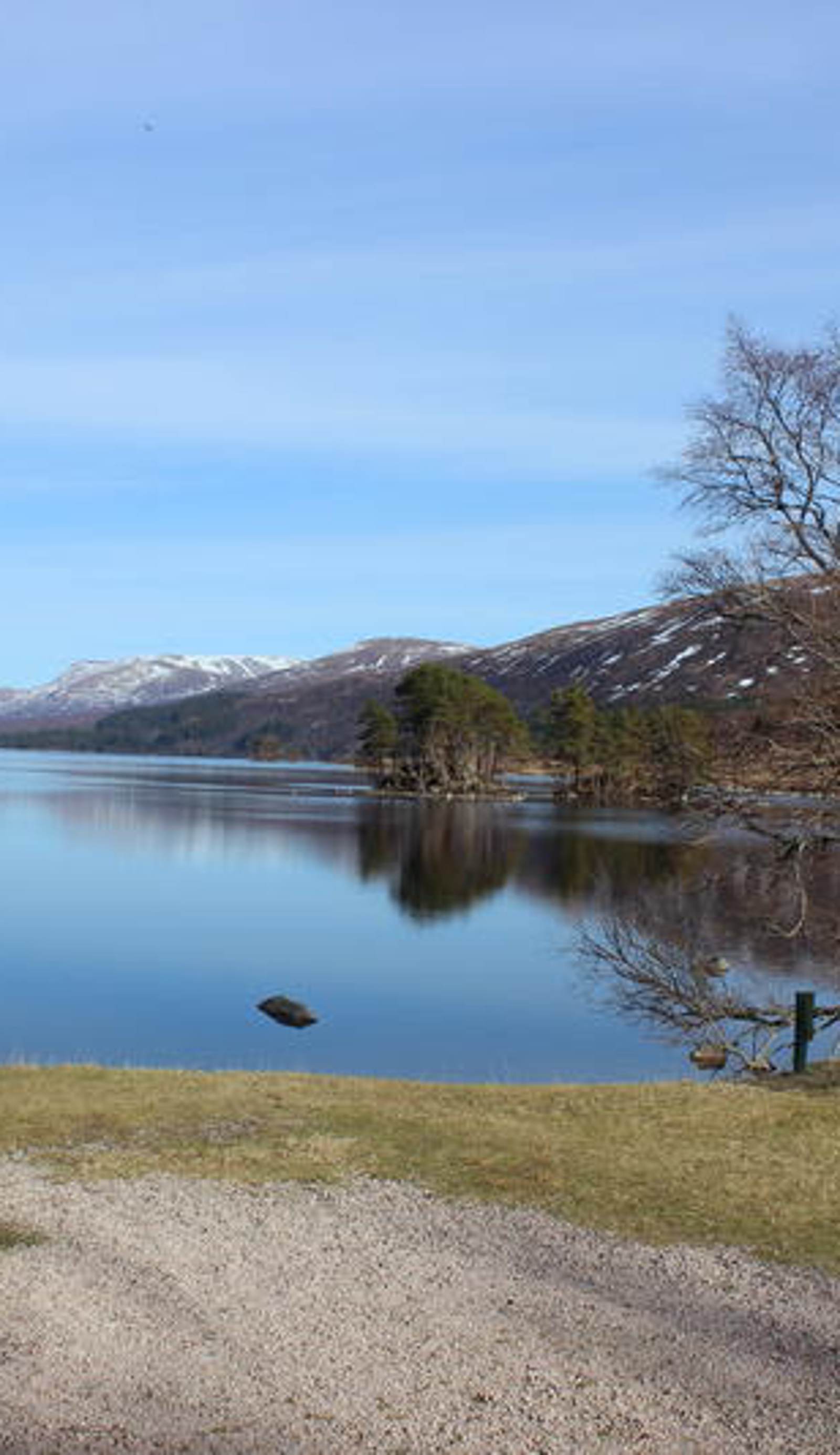 Loch Ossian Youth Hostel