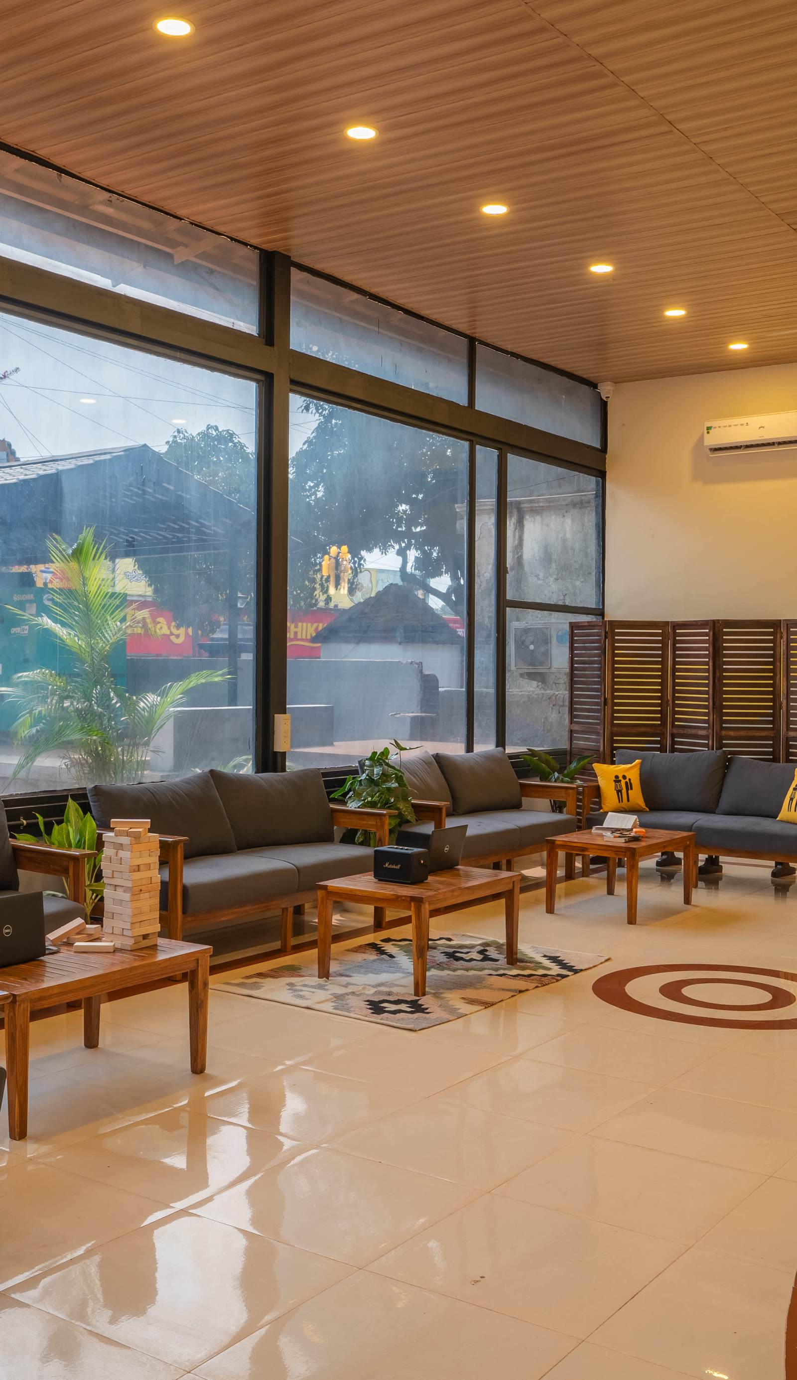 The Hosteller Lonavala, City Centre