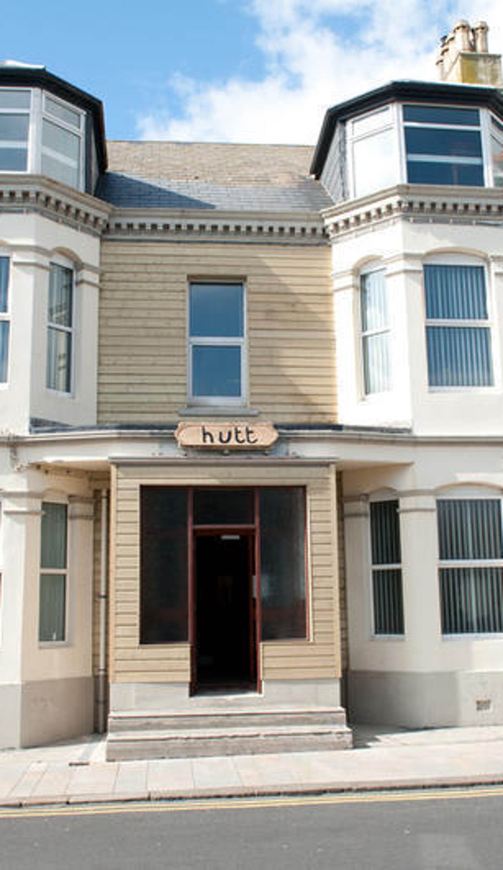 Hutt Hostel