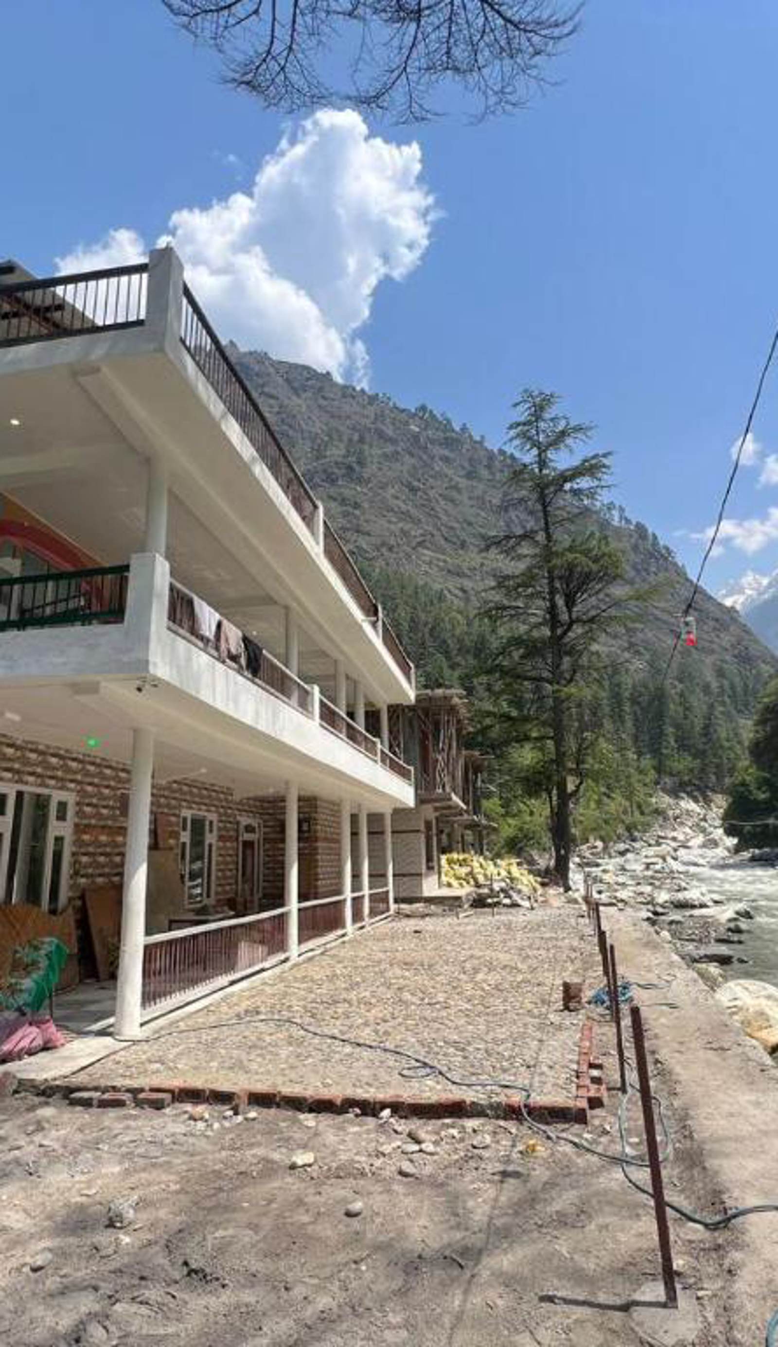 The Trippy Tribe Kasol