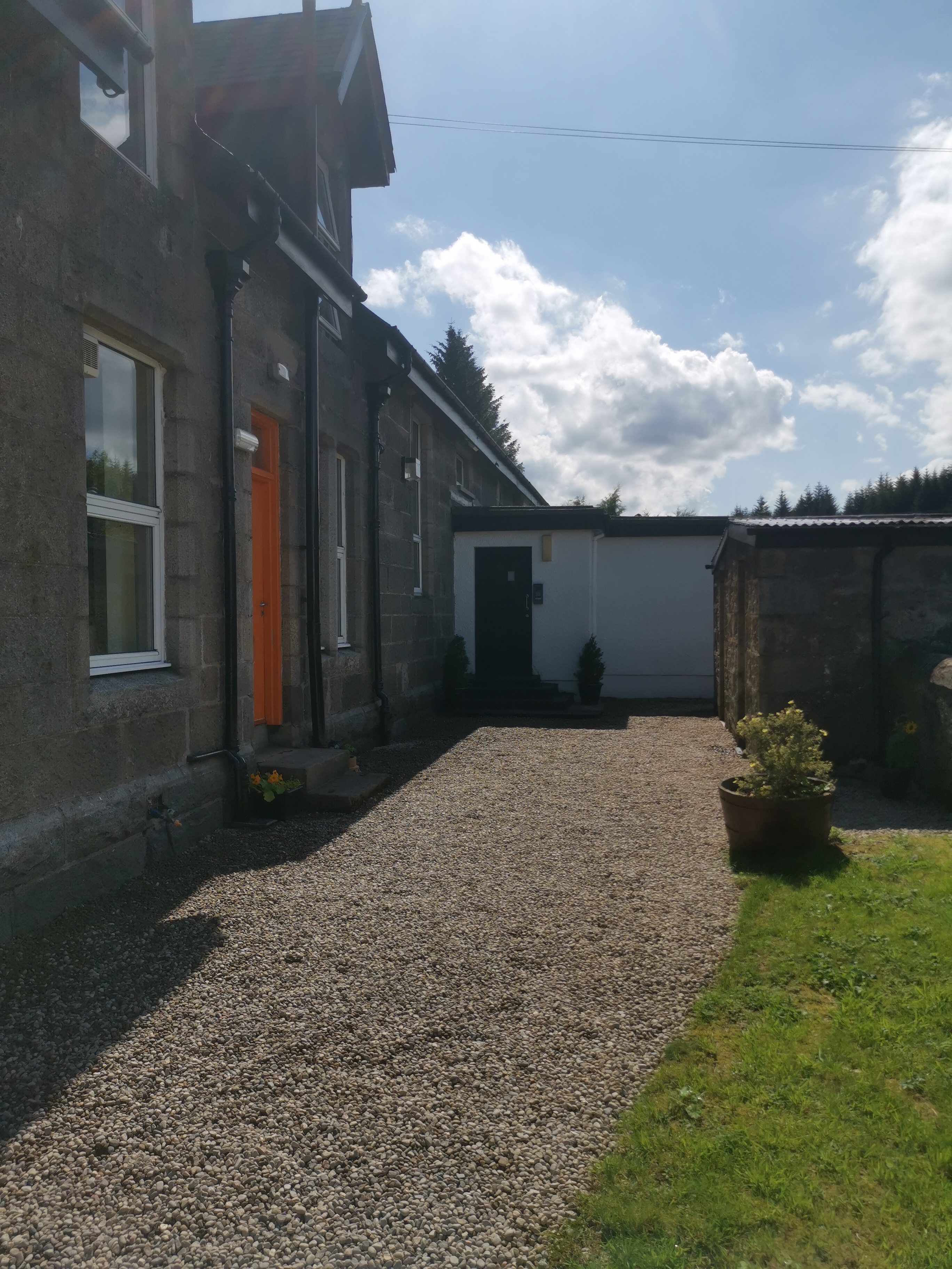 Dalwhinnie Old School Hostel