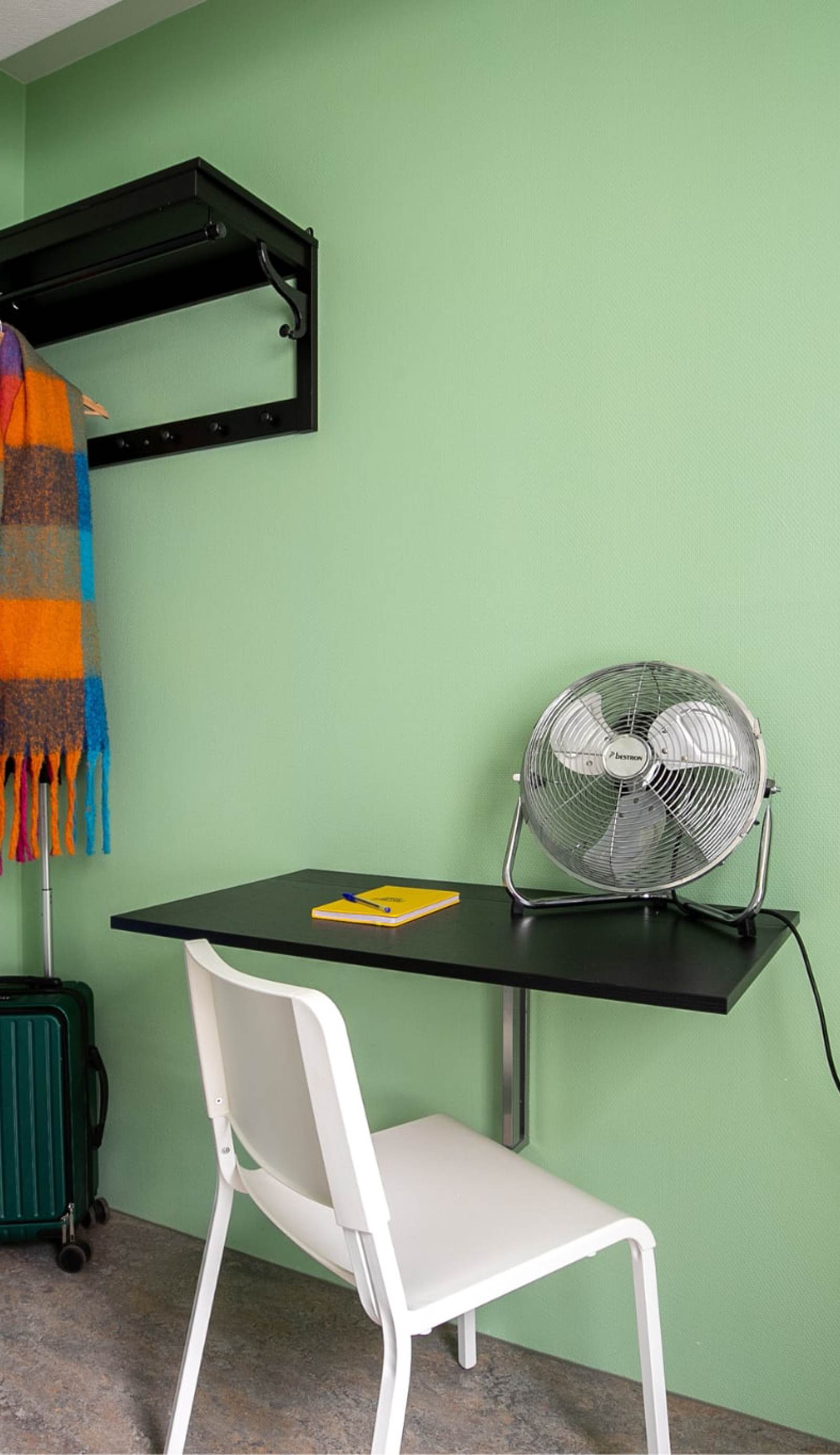 Hans Brinker Hostel Amsterdam