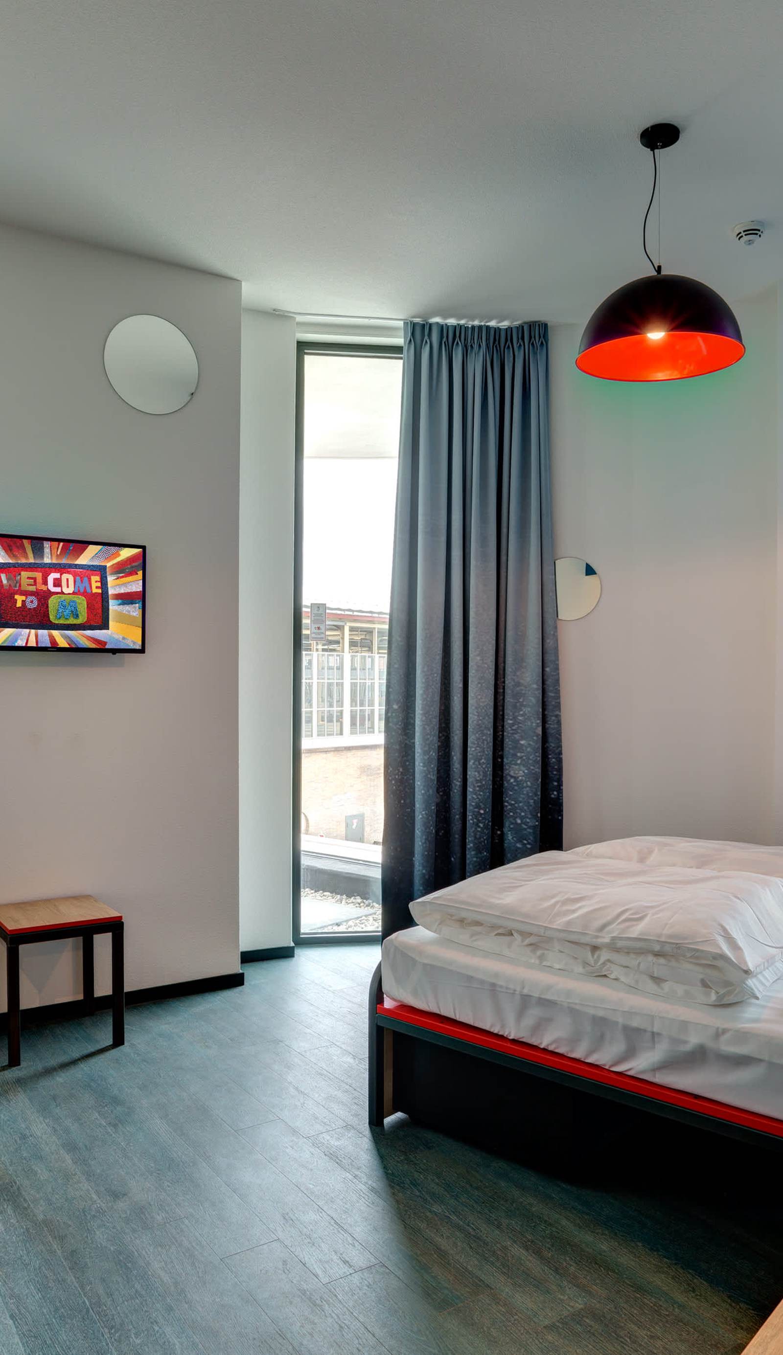 MEININGER Amsterdam Amstel