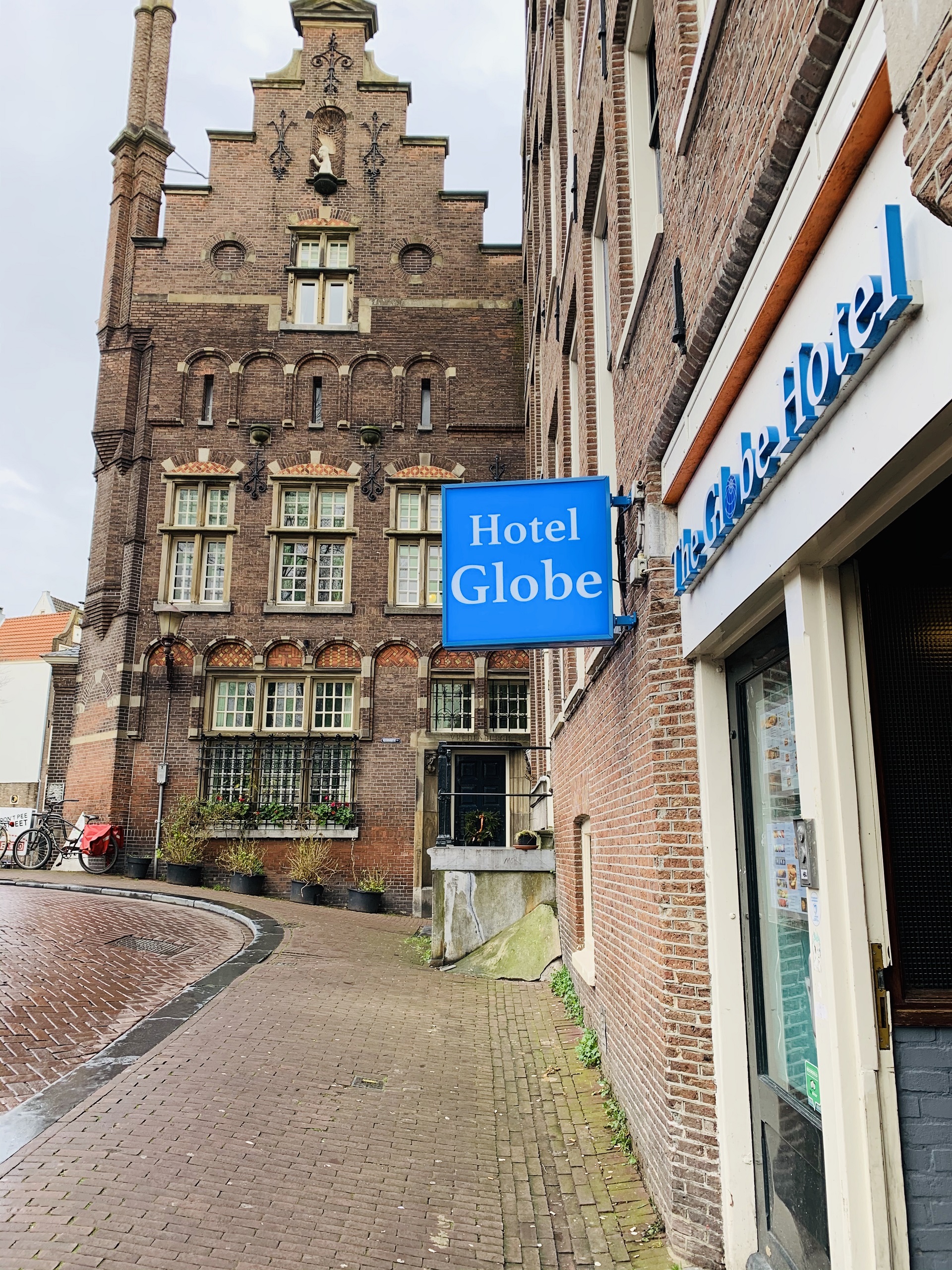 Hostel the Globe Center