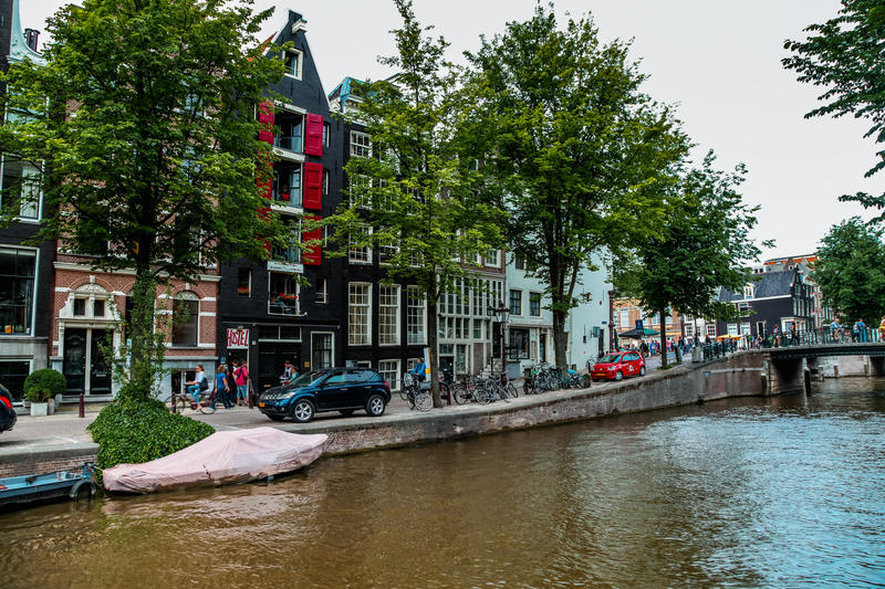 Amsterdam Downtown Hotel Canal View