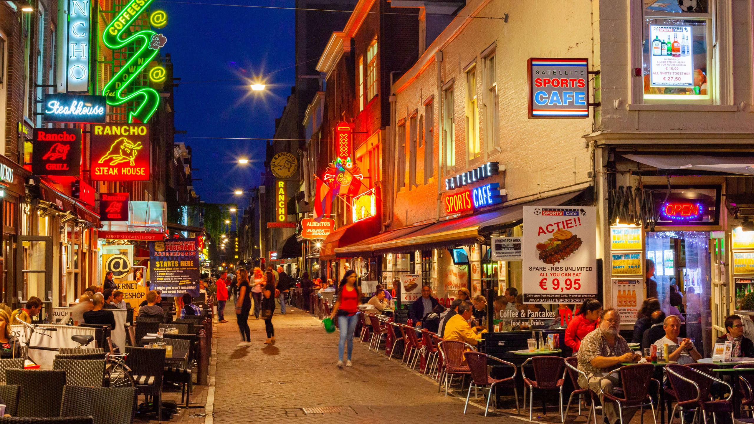 Amsterdam Hostel Uptown