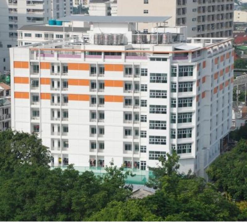 Ratchada 17 Place