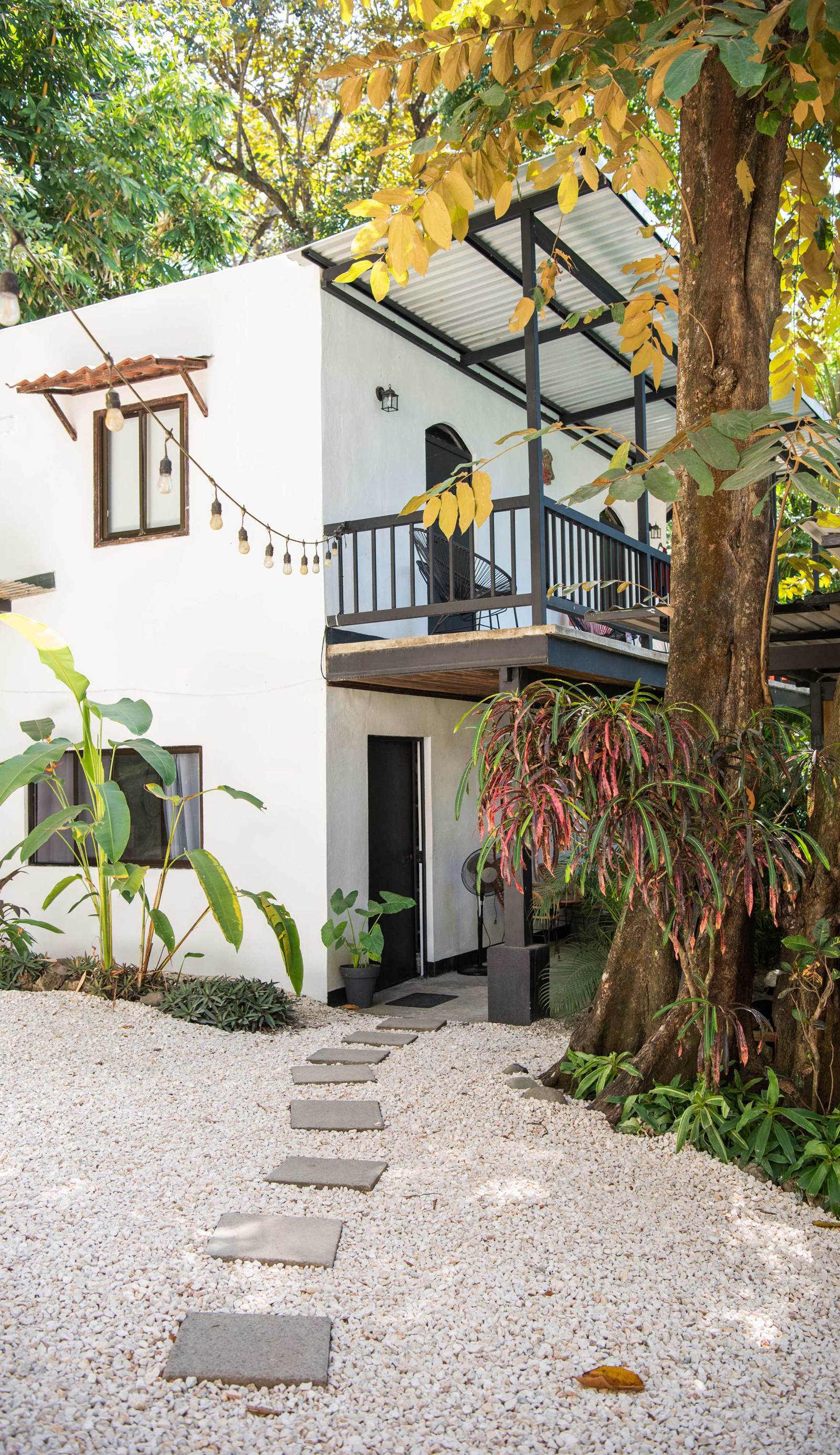 Believe Surf & Yoga Lodge