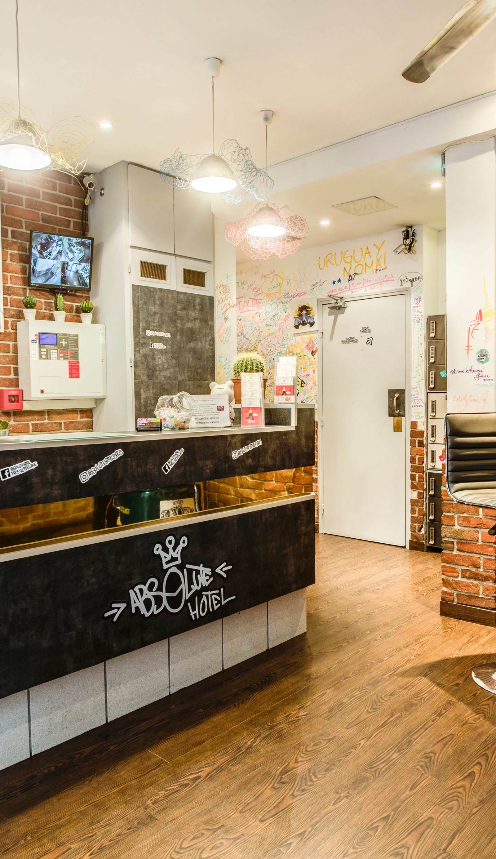 Absolute Paris Boutique Hostel