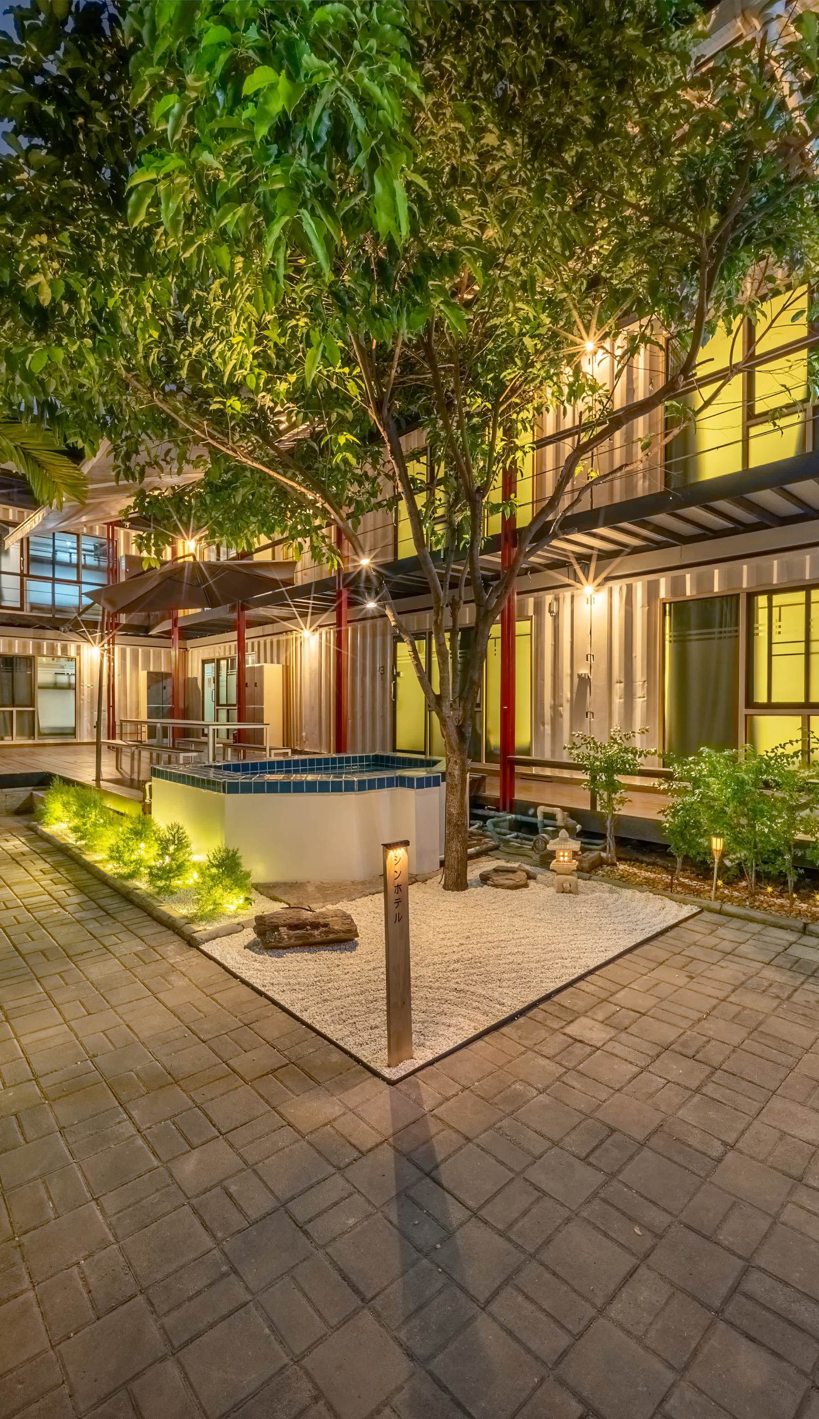 SHIN Hostel Changphuak ChiangMai