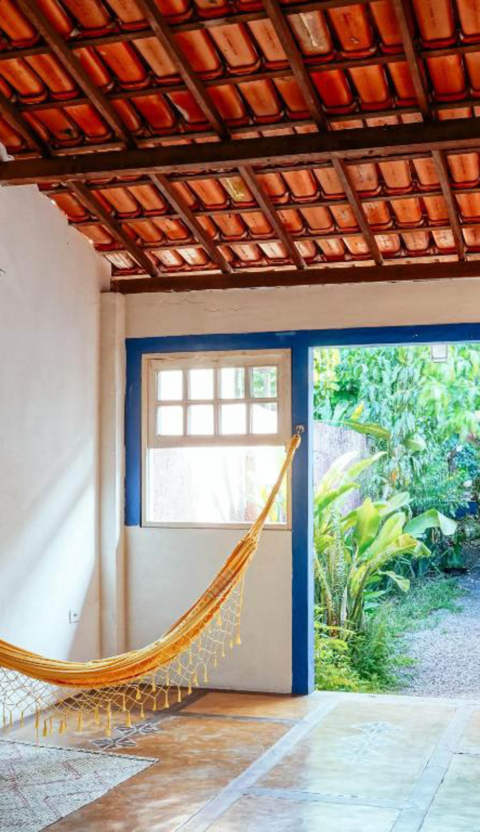 Tropicália Hostel e Pousada