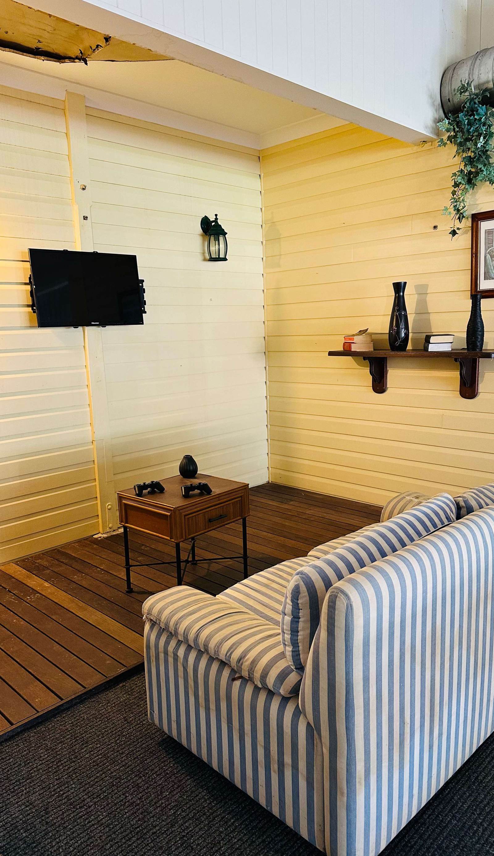 Exchange Hotel & Backpacker Resort
