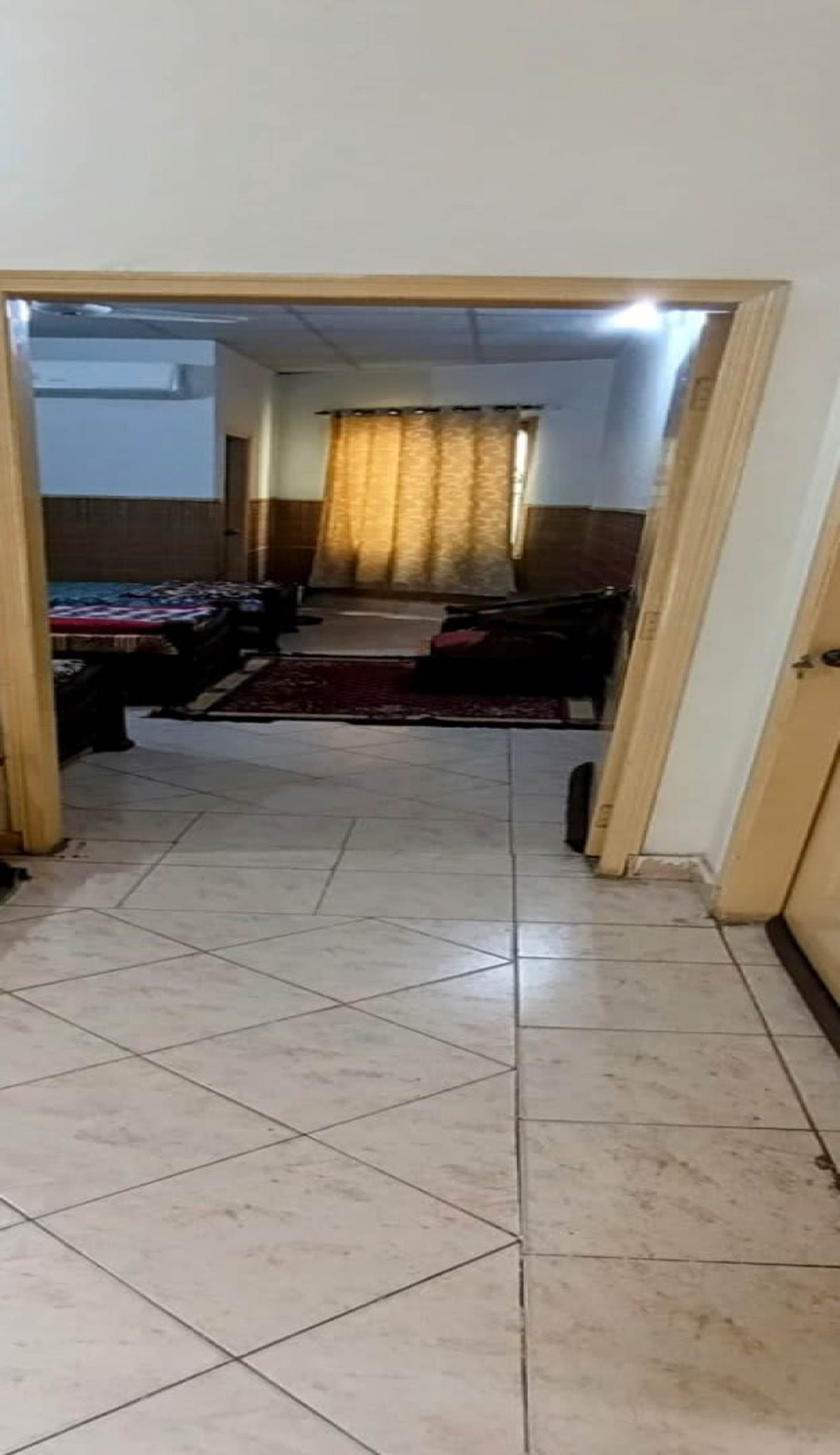 Five Giants Homestay Lahore