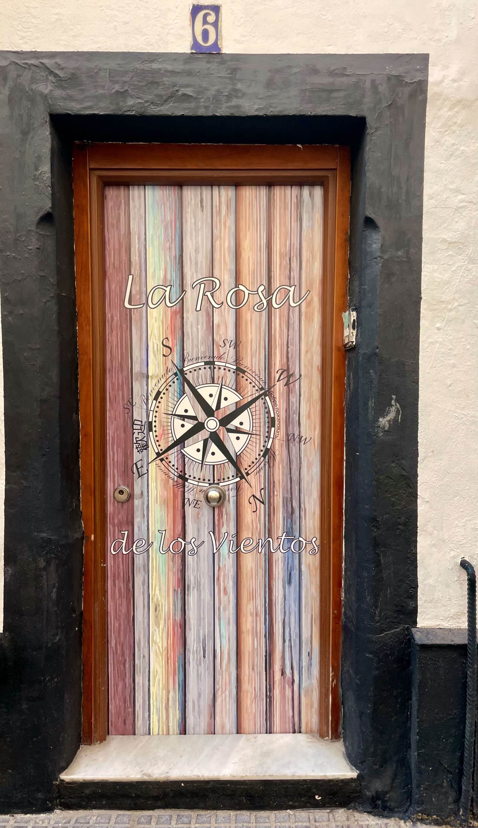 La Rosa de los Vientos (Compass Rose)