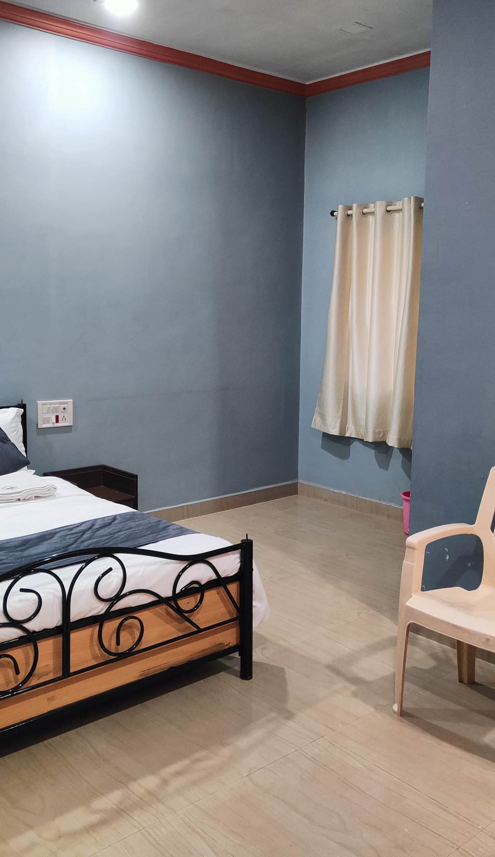 MonkeyCap Tourist Hostel