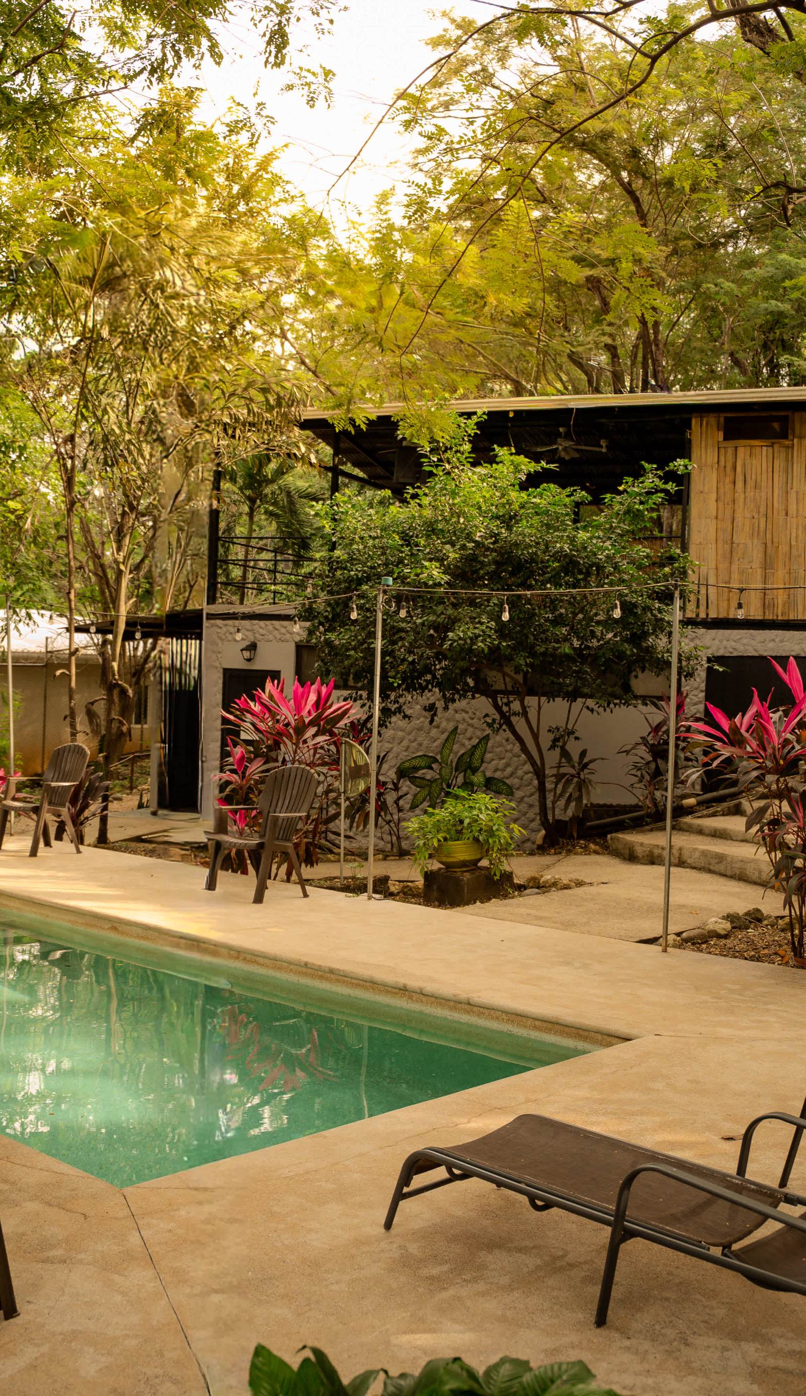 CASA PURA VIDA SURF HOSTEL