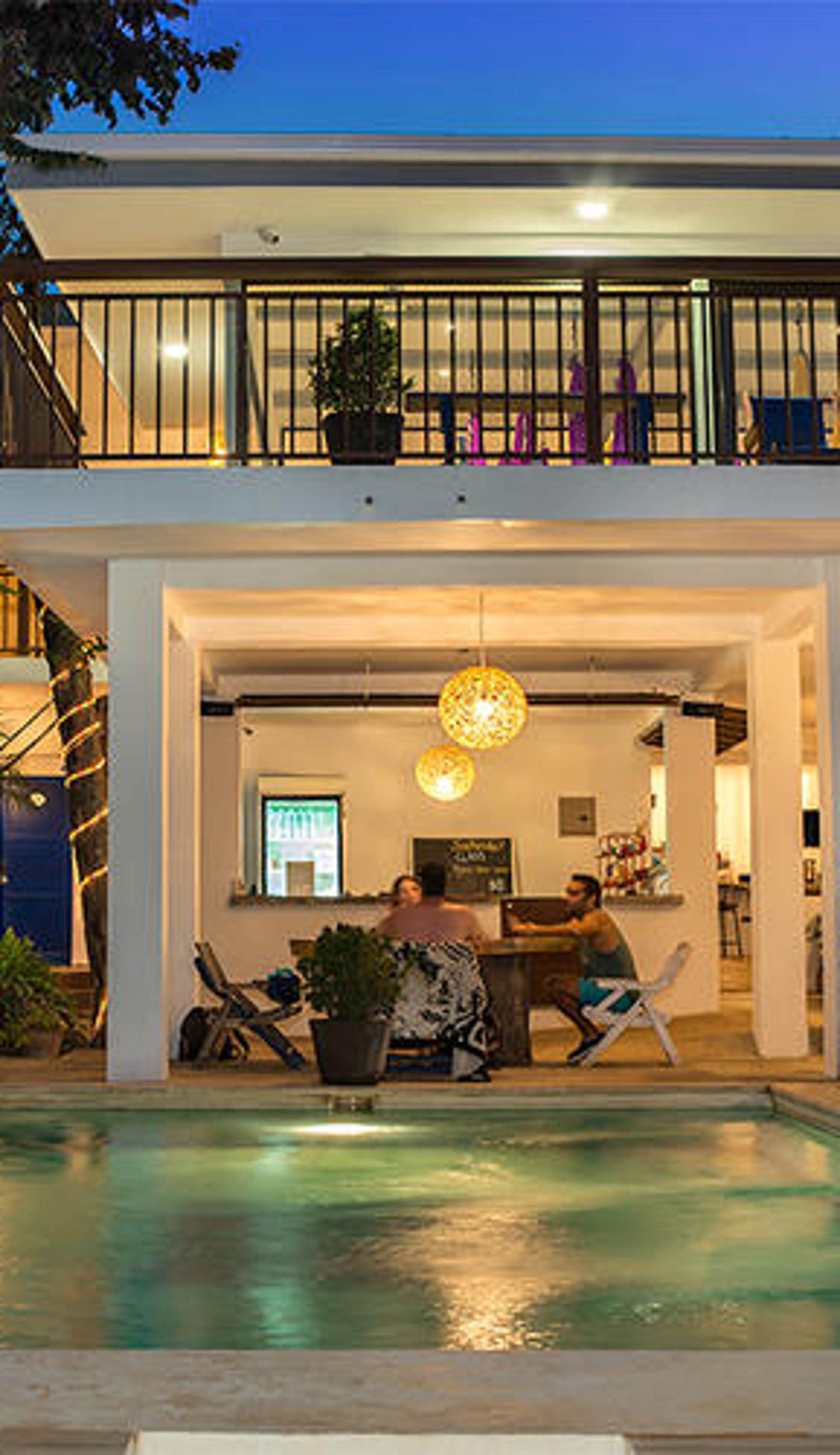 La Botella de Leche Hostel