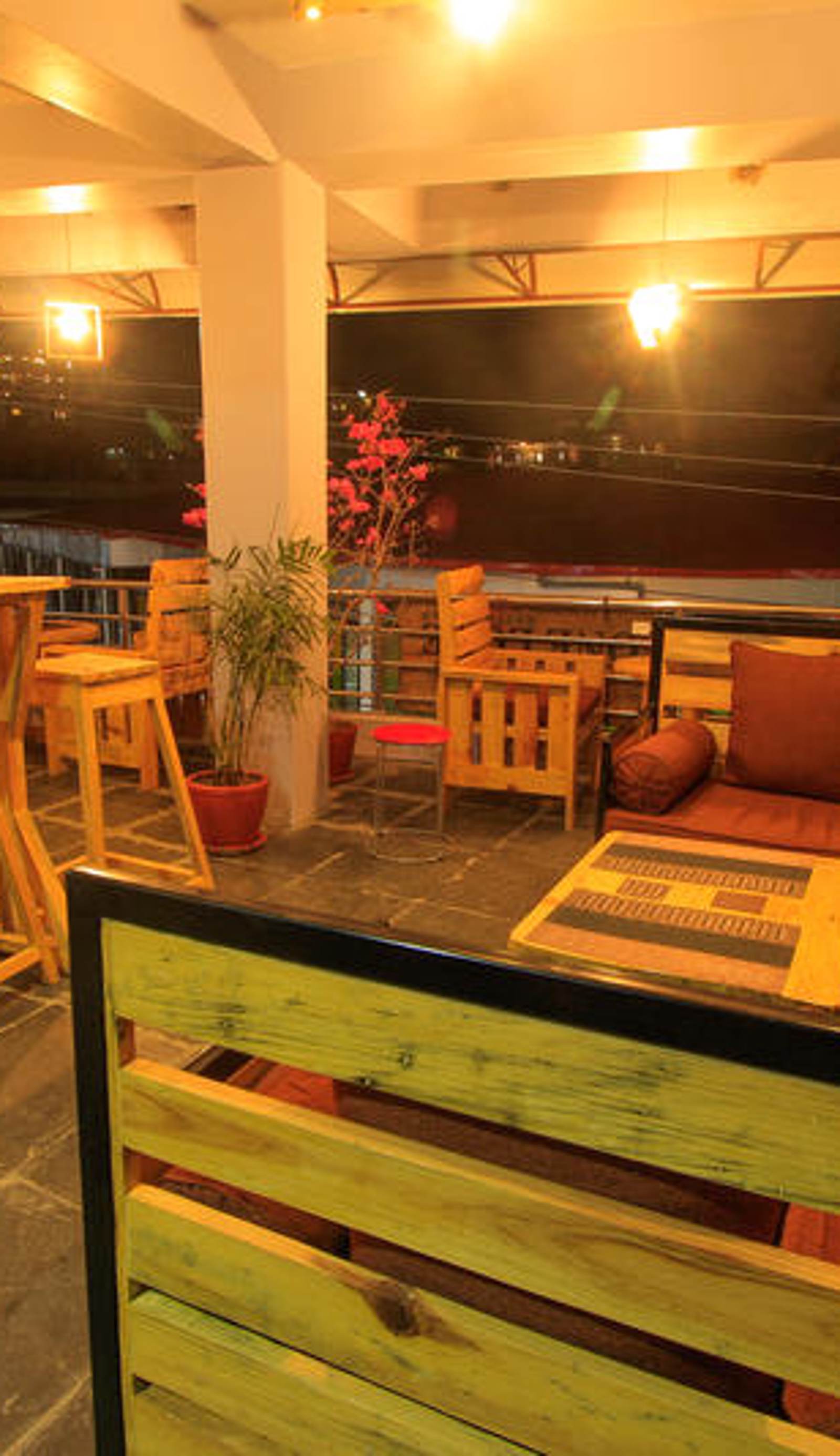 Paila Hostel Lakeside