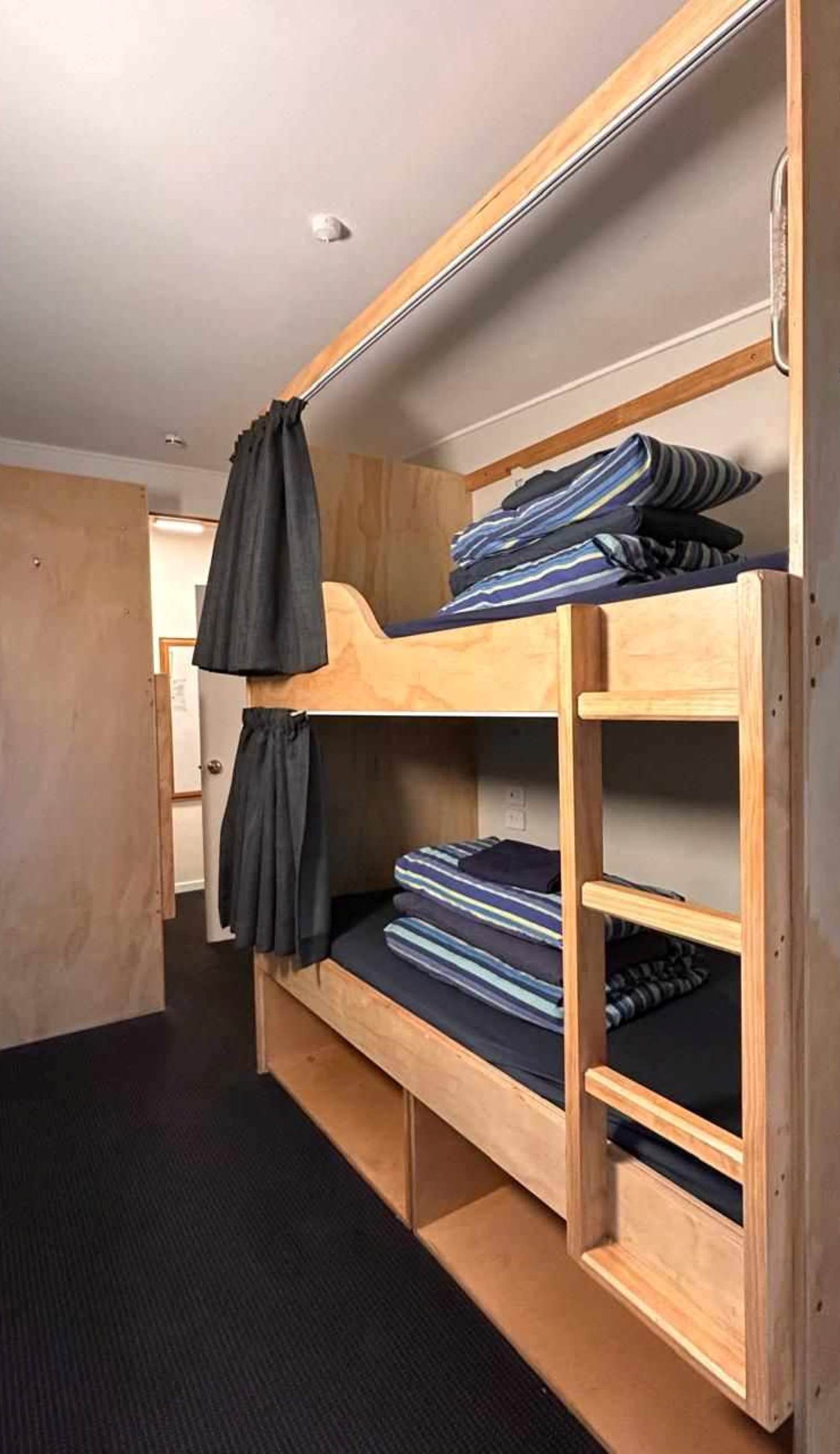 Aspen Lodge Backpackers