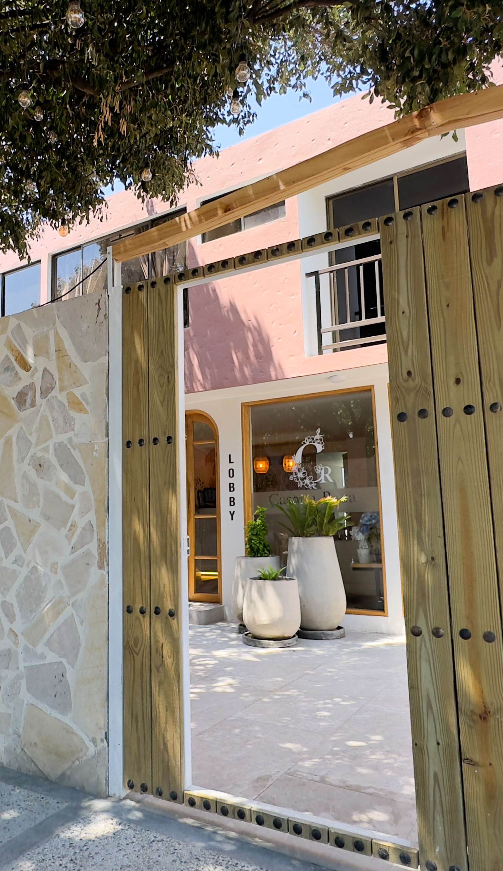 Casana Rosa Hotel
