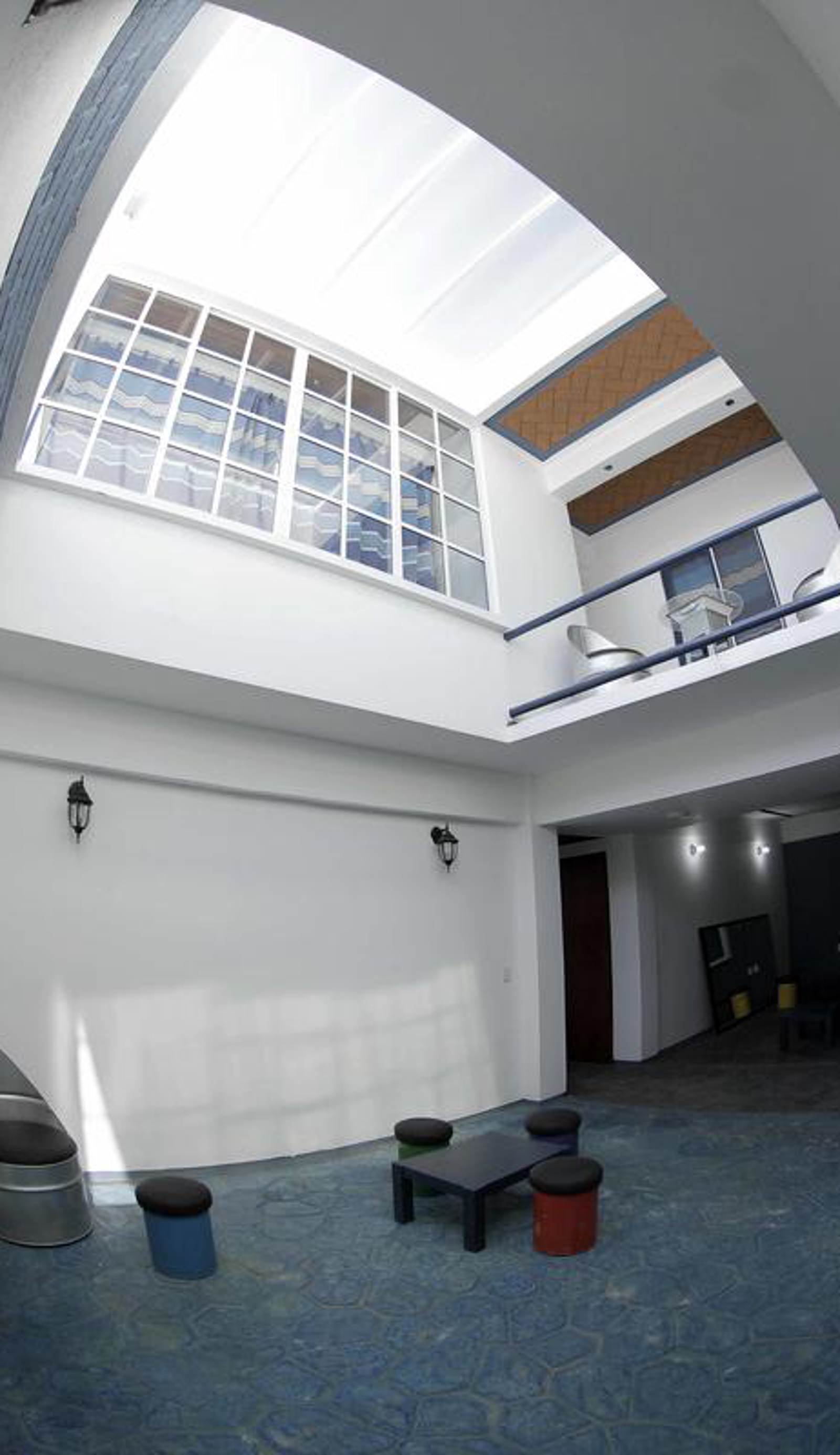 Hostal Azul y Blanco