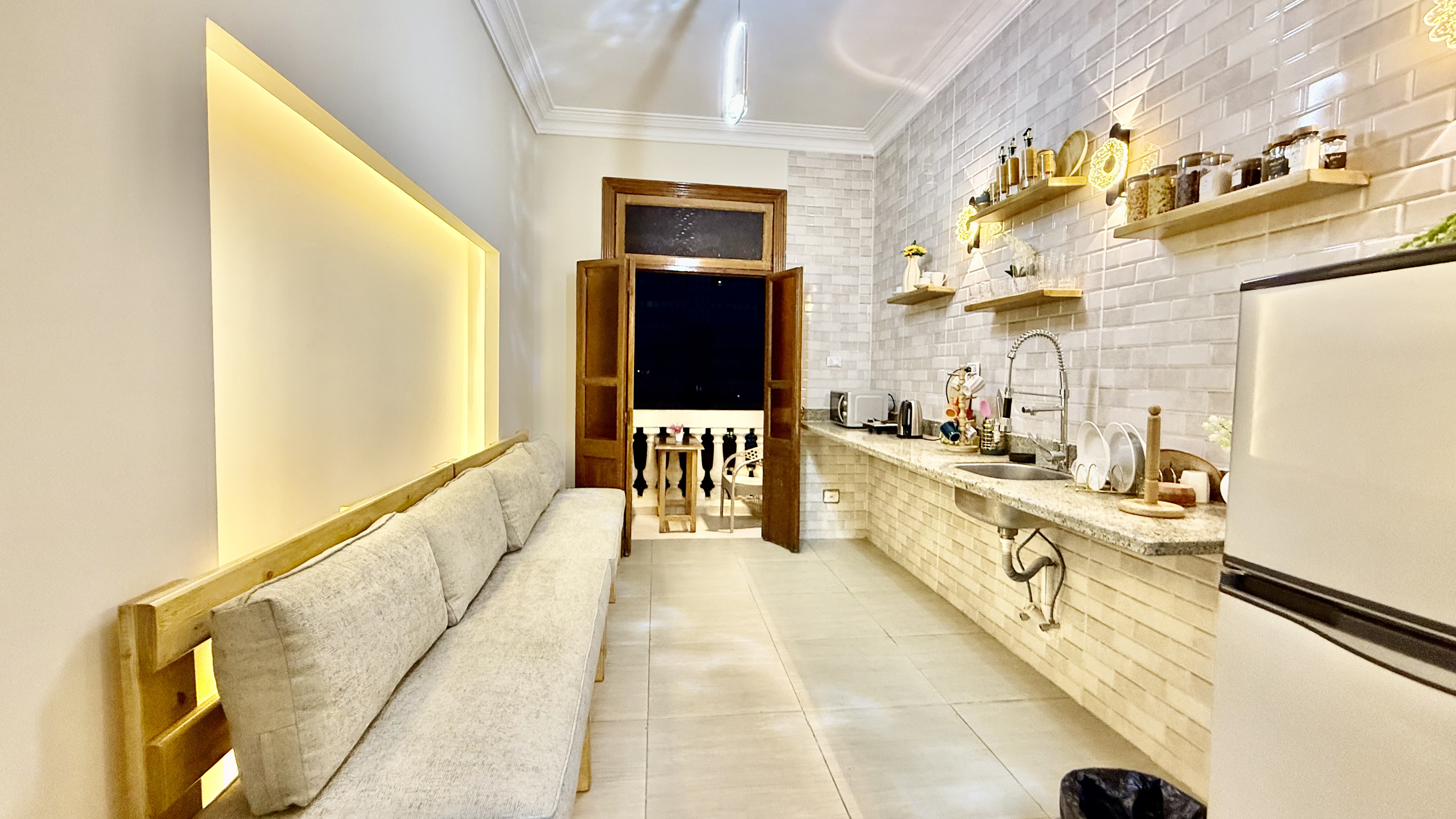 La Bella Casa Hostel