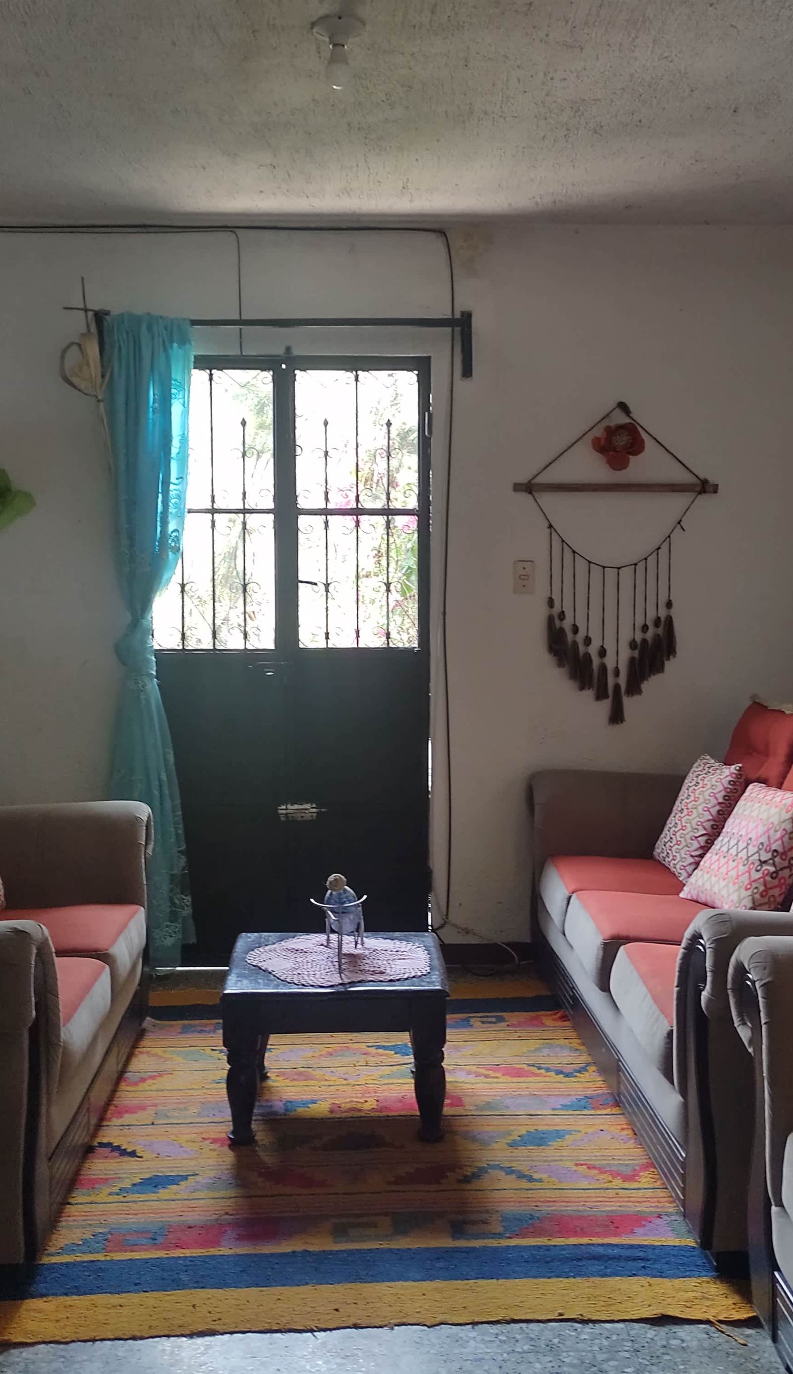 Casa Familiar