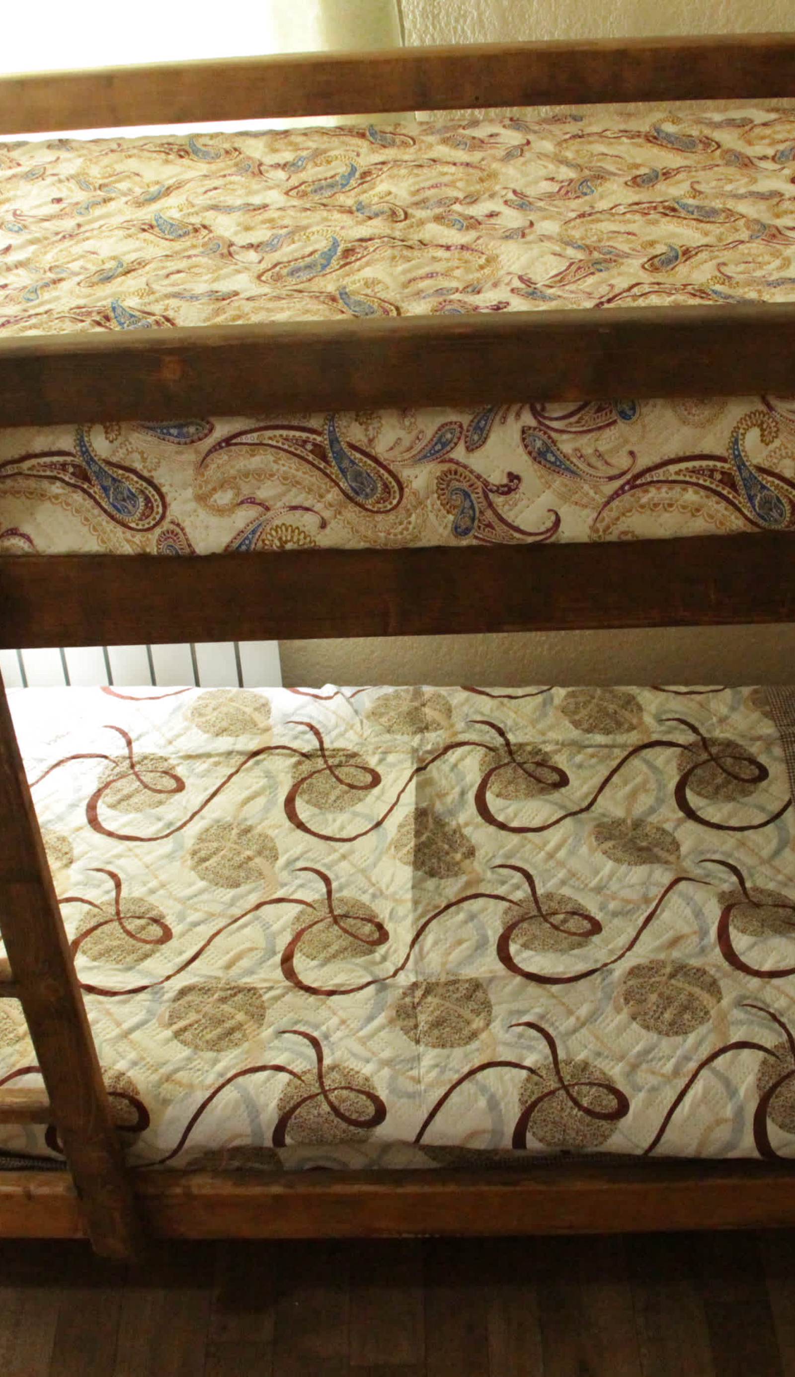Snow Leopard Hostel