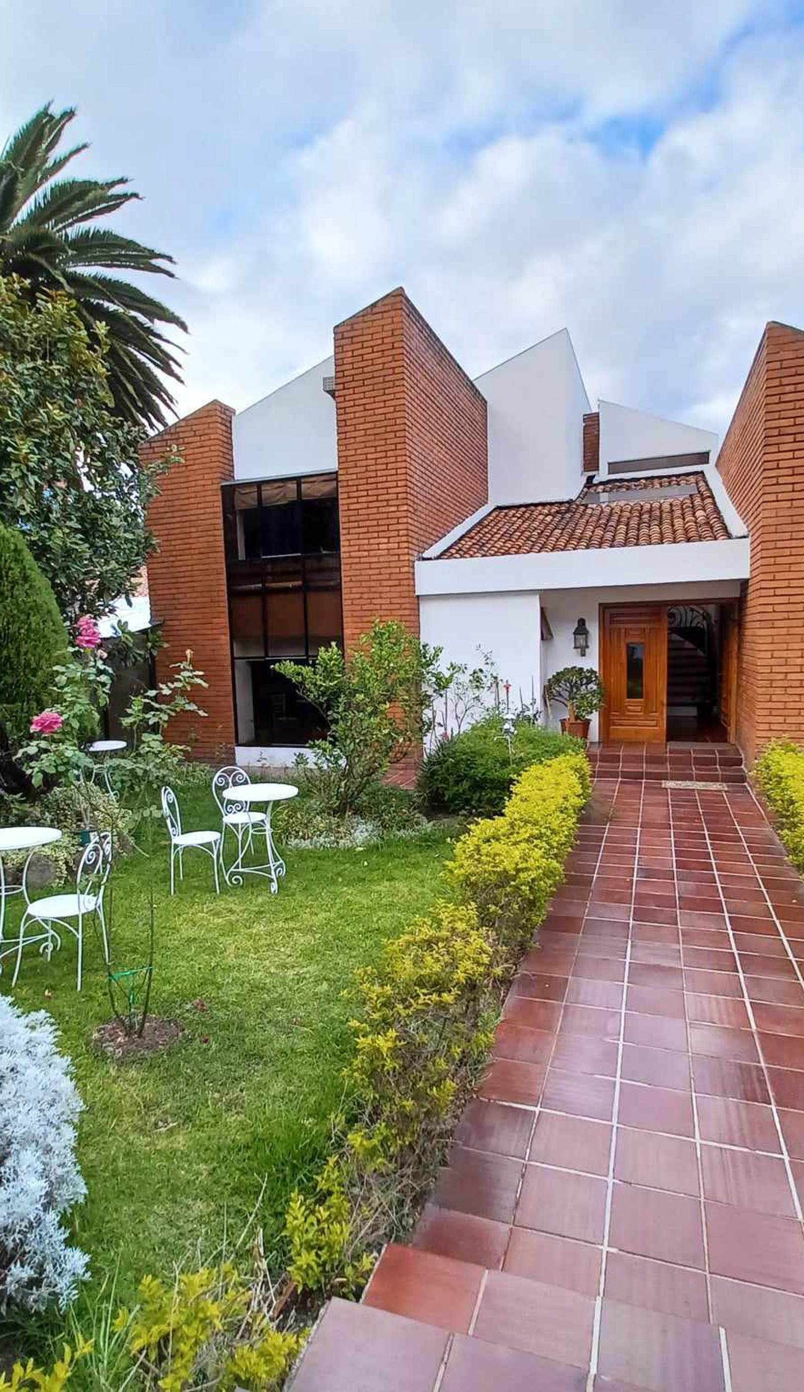 Mochiliers Bed & Breakfast